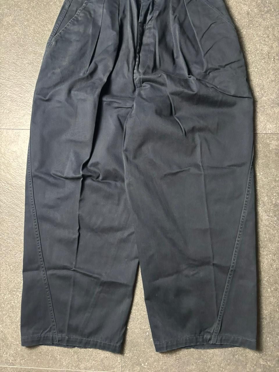 Japanese Brand RNA Japan Double Pleated Twisted Baggy Pants Size US 28 / EU 44 - 4 Thumbnail