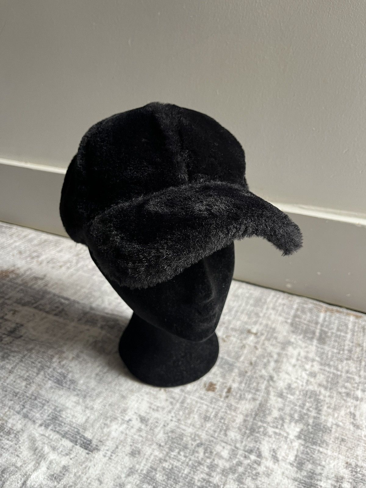 New Era New Era Faux Fur Hat (unisex) Size ONE SIZE - 1 Thumbnail