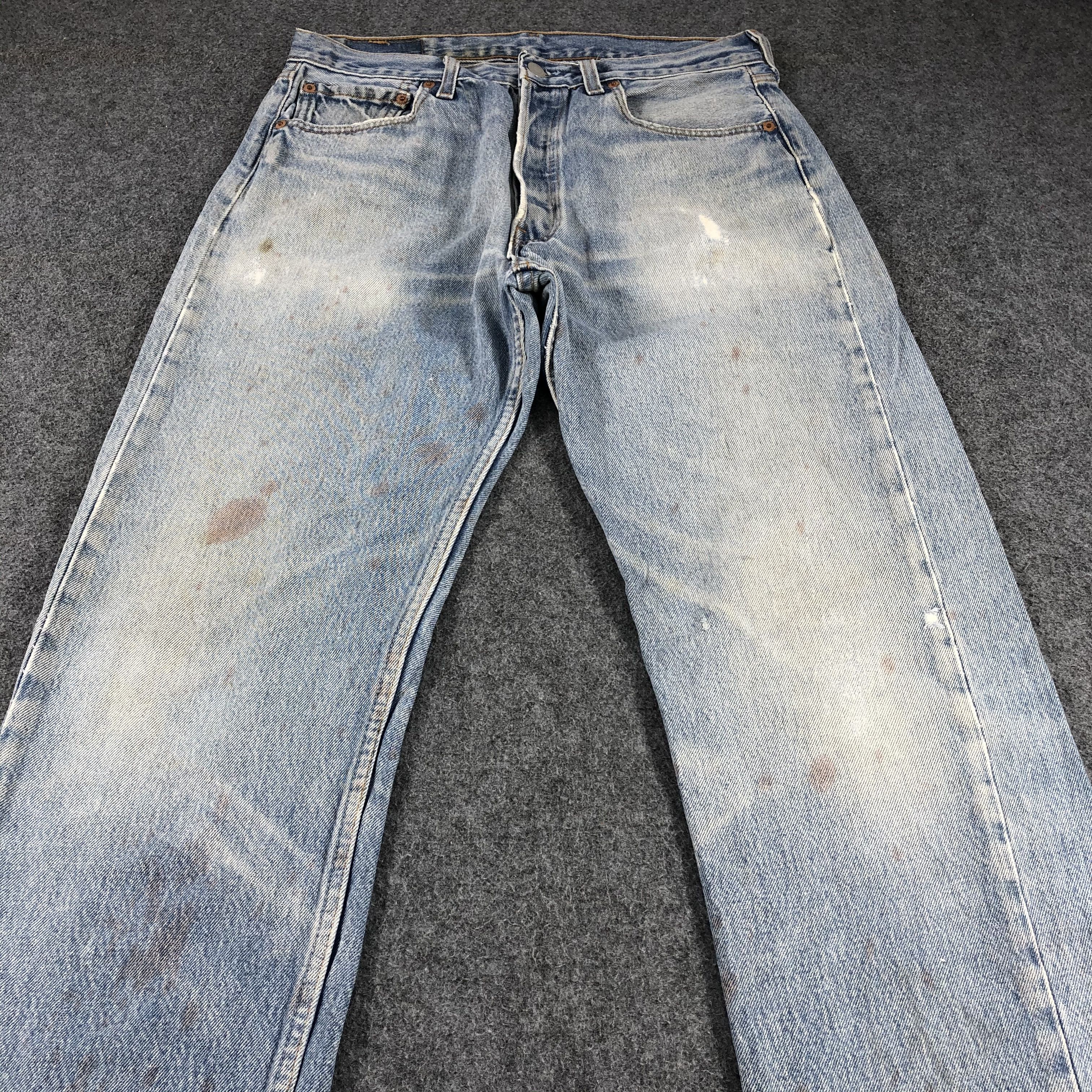 Levi's Vintage 90s Dirty Ripped Light Wash Levis 501 Jeans-JM922 Size US 30 / EU 46 - 3 Thumbnail