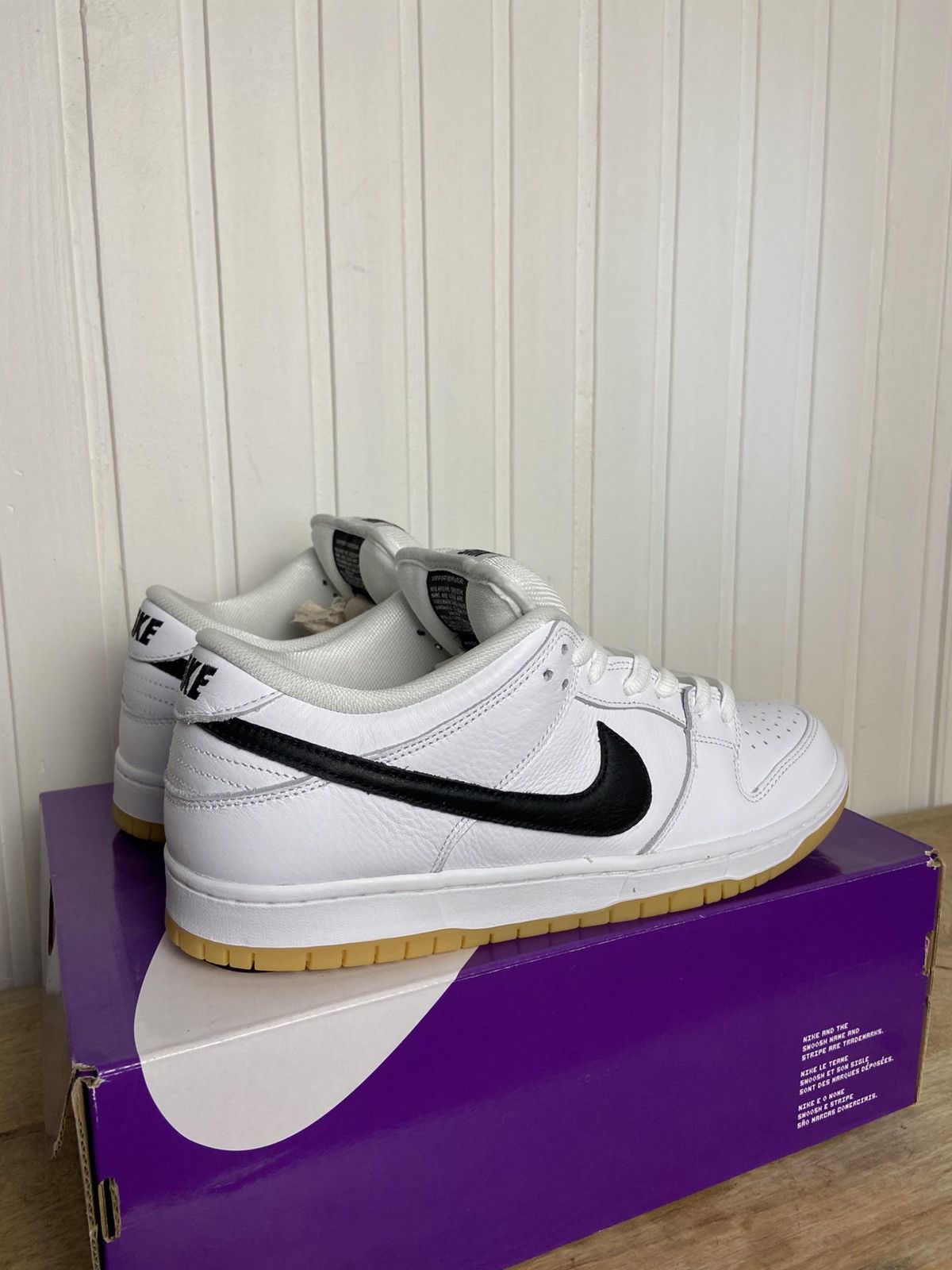 Nike New Nike SB Dunk Low Pro "White Gum" authentic Size 10,5US Size US 10.5 / EU 43-44 - 5 Thumbnail
