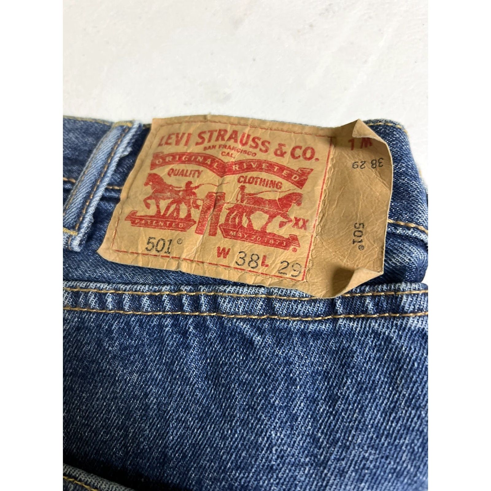 Levi's Levi's 501 Original Straight Jeans Mens 38x29 Medium Blue Denim Size US 38 / EU 54 - 5 Thumbnail