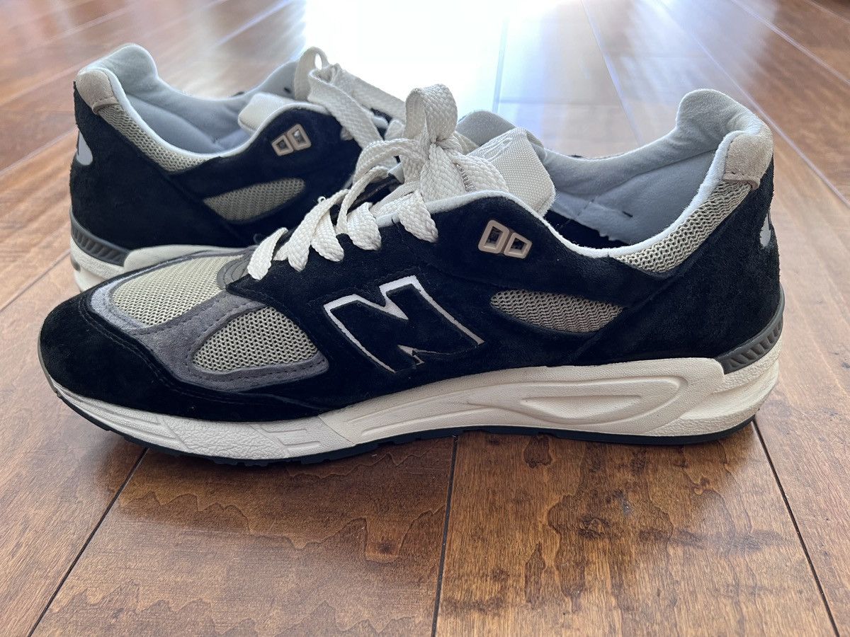 New Balance New Balance 990v2 MiUSA Teddy Santis Black True Camo 10.5 Size US 10.5 / EU 43-44 - 7 Thumbnail