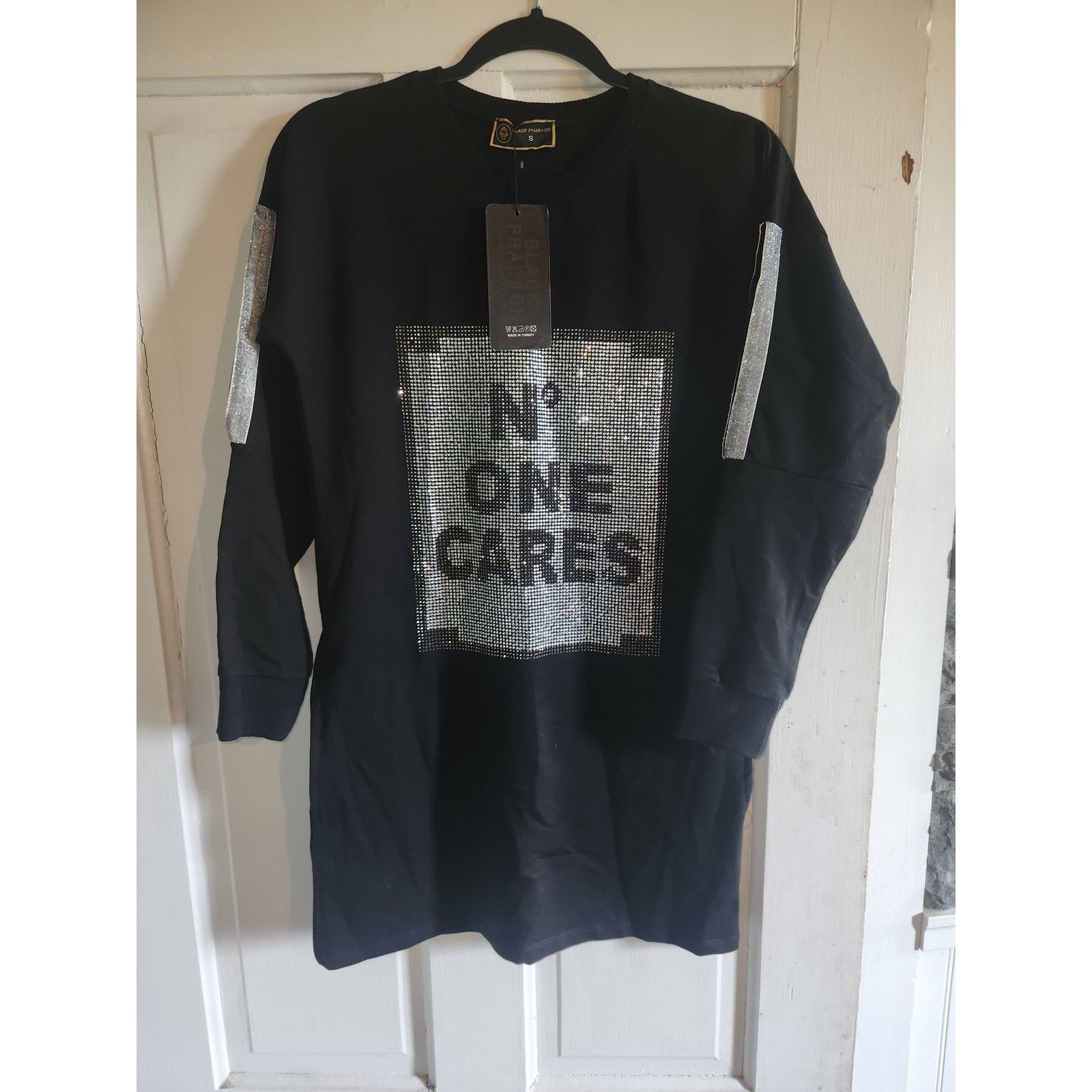 Unknown London Black Pharaoh "no one cares"long sleeve shirt size small NWT Size US S / EU 44-46 / 1 - 1 Thumbnail