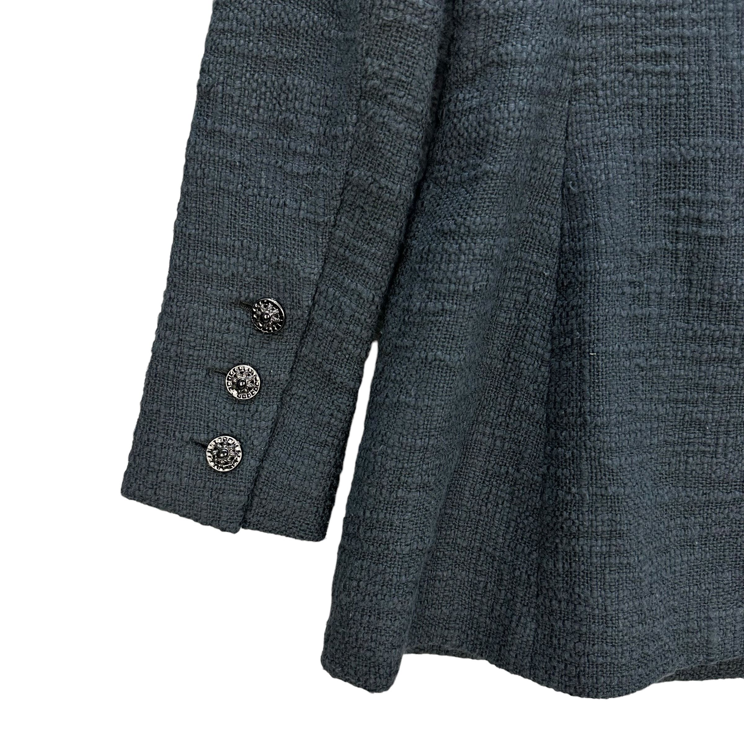 Chanel CHANEL Gray Tweed Jacket #A18-0426 Size S / US 4 / IT 40 - 15 Thumbnail