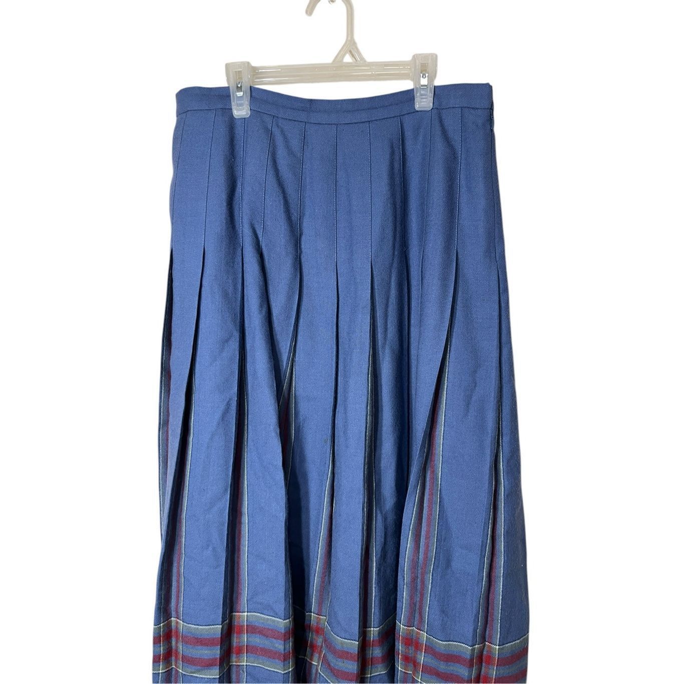 L.L. Bean Vintage LL Bean Skirt Women’s Wool Midi Pleated Scotland Pre Size 38" / US 16 / IT 52 - 2 Thumbnail