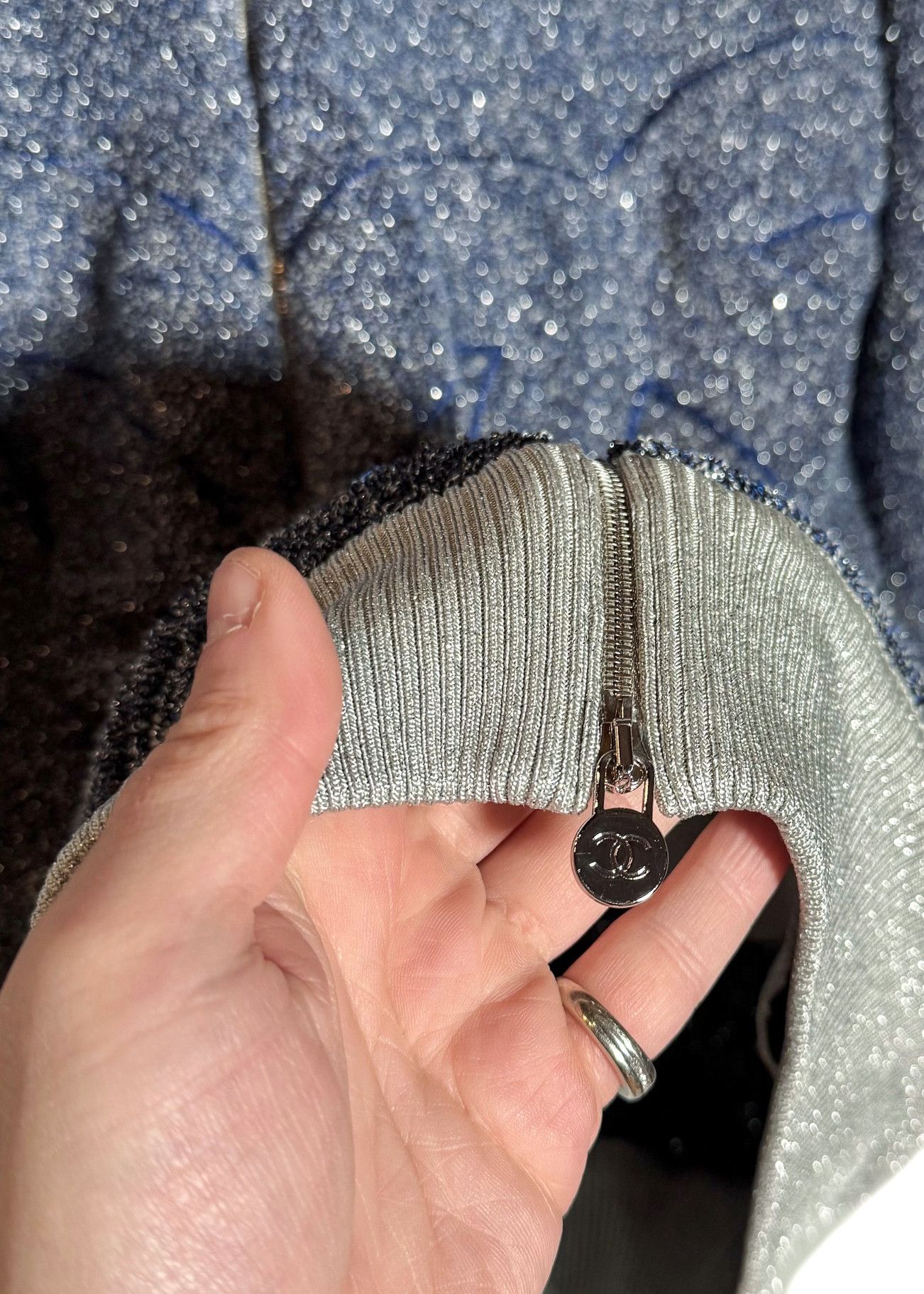 Chanel Chanel 2017 Blue Metallic CC Zip-Up Hoodie Size XL / US 12-14 / IT 48-50 - 4 Thumbnail