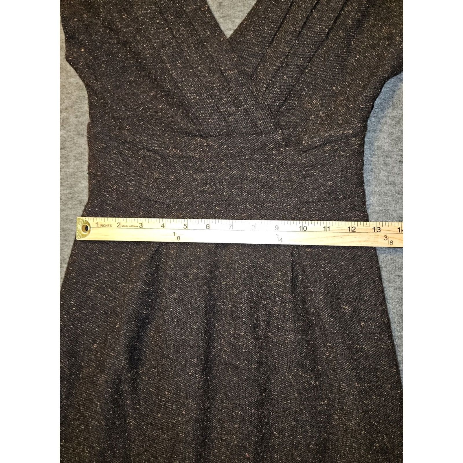 Banana Republic VINTAGE Banana Republic Wool Silk Blend Dress Brown Tweed V-Neck Knee Length Lined Pencil Dress Womens 0 Regular Sleeveless Size XS / US 0-2 / IT 36-38 - 4 Thumbnail