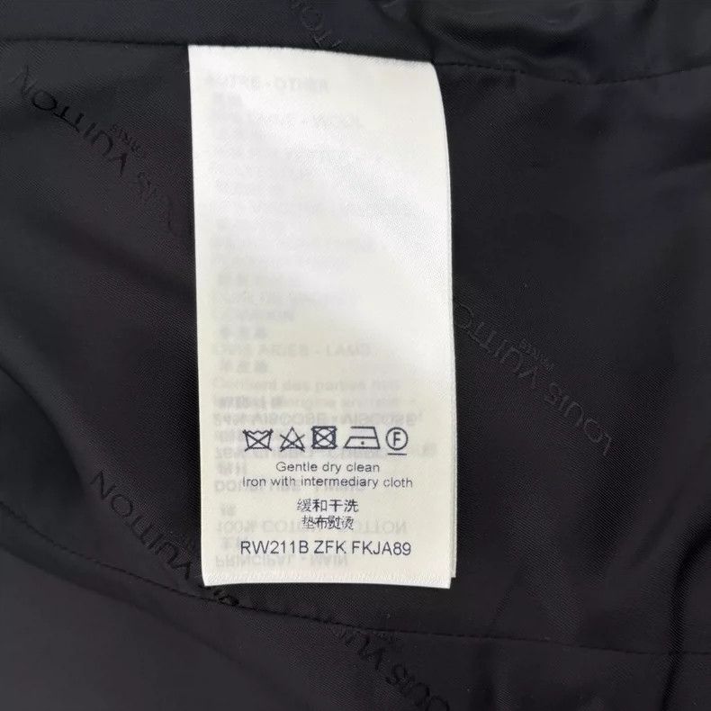 Louis Vuitton Louis Vuitton Dark blue with classic logo blazer 2505-Nexta Size XS / US 0-2 / IT 36-38 - 6 Thumbnail
