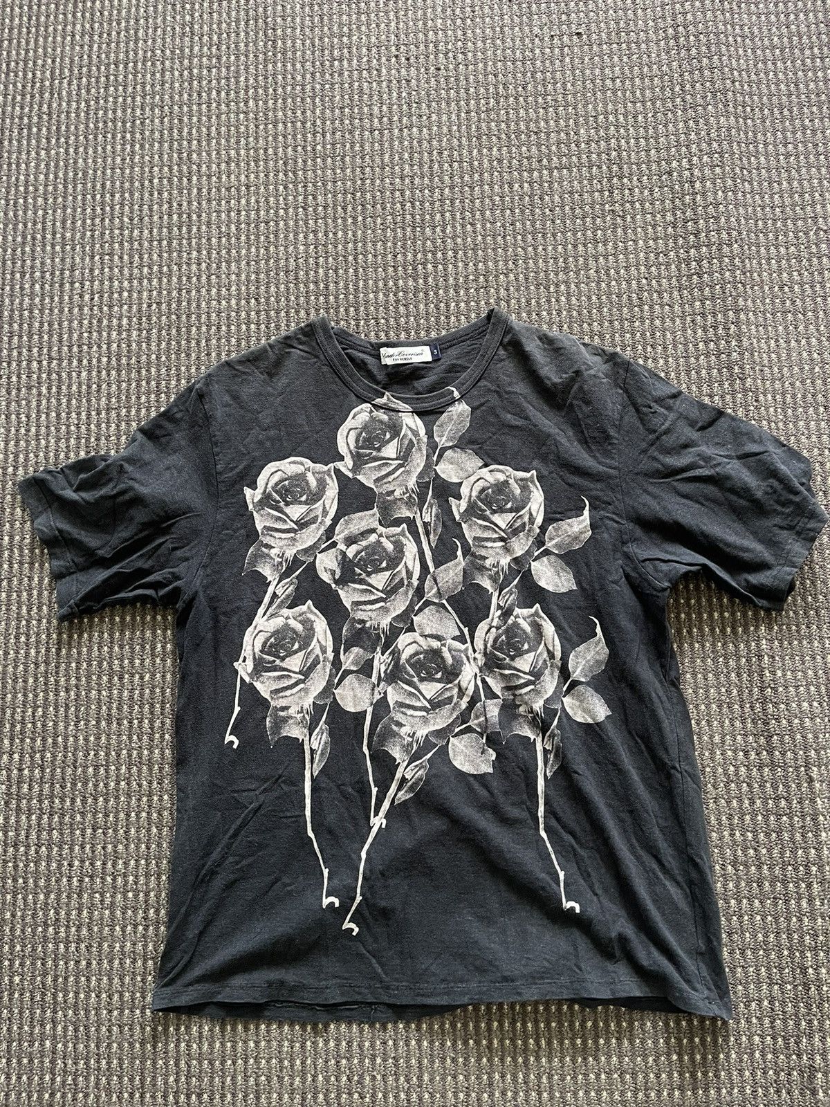 Undercover Undercoverism 2008SS Rose Tee Size US M / EU 48-50 / 2 - 1 Thumbnail