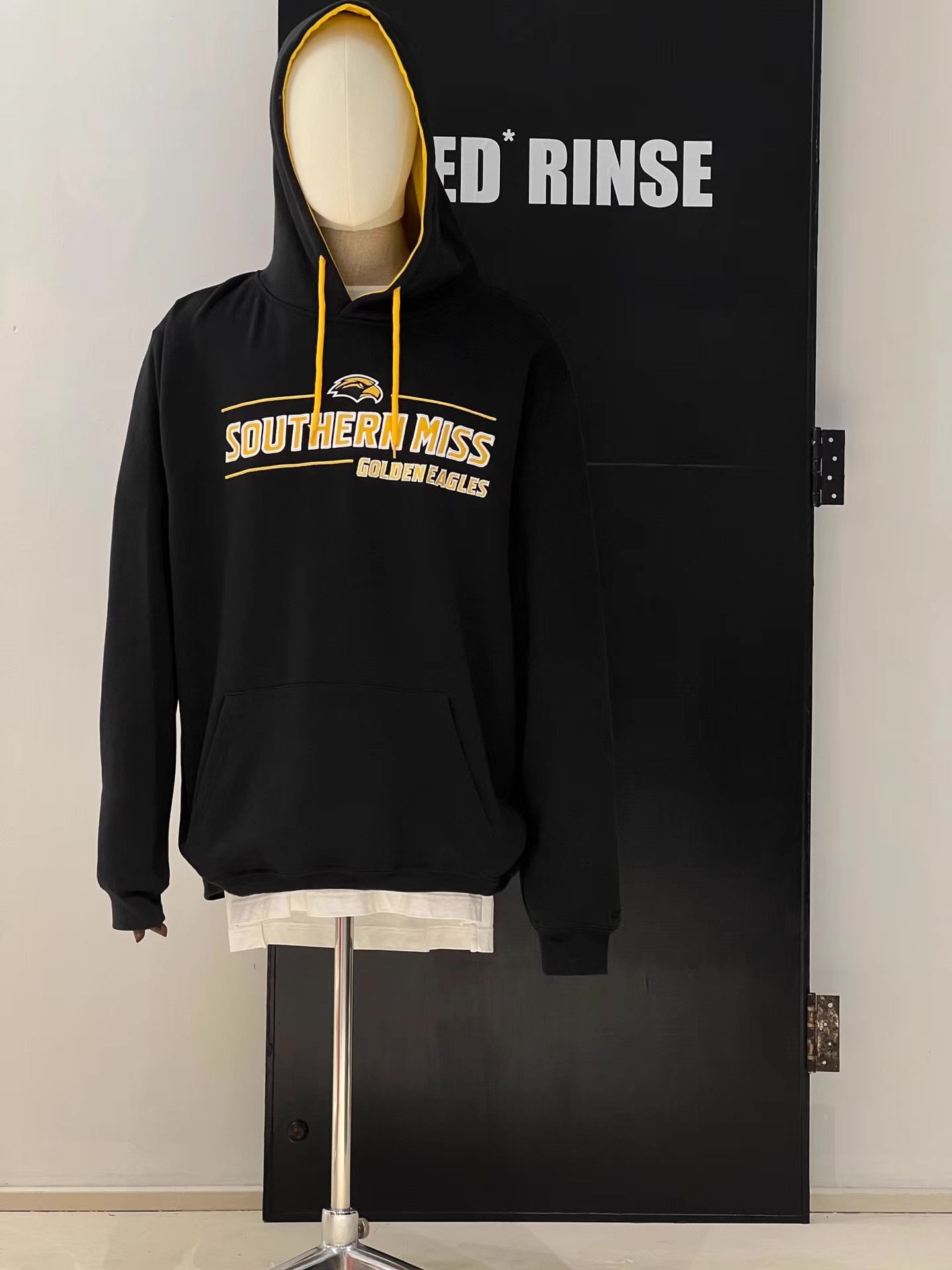 Champion 90s Vintage Pullover Hoodie Q13 Size US L / EU 52-54 / 3 - 1 Thumbnail