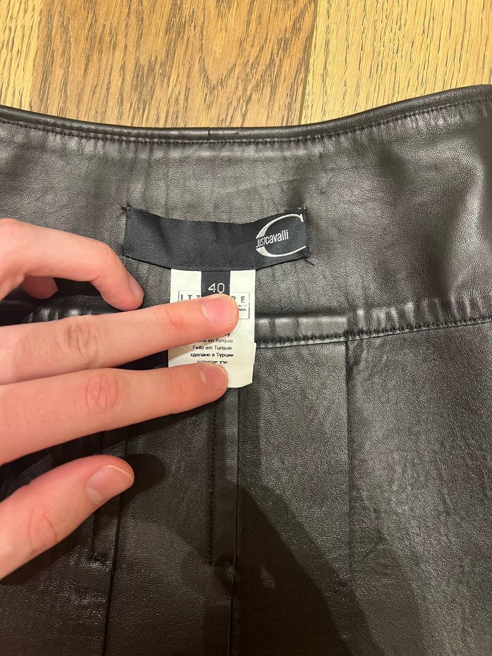 Just Cavalli Just Cavalli Leather Mini Skirt Size 27" / US 4 / IT 40 - 4 Thumbnail