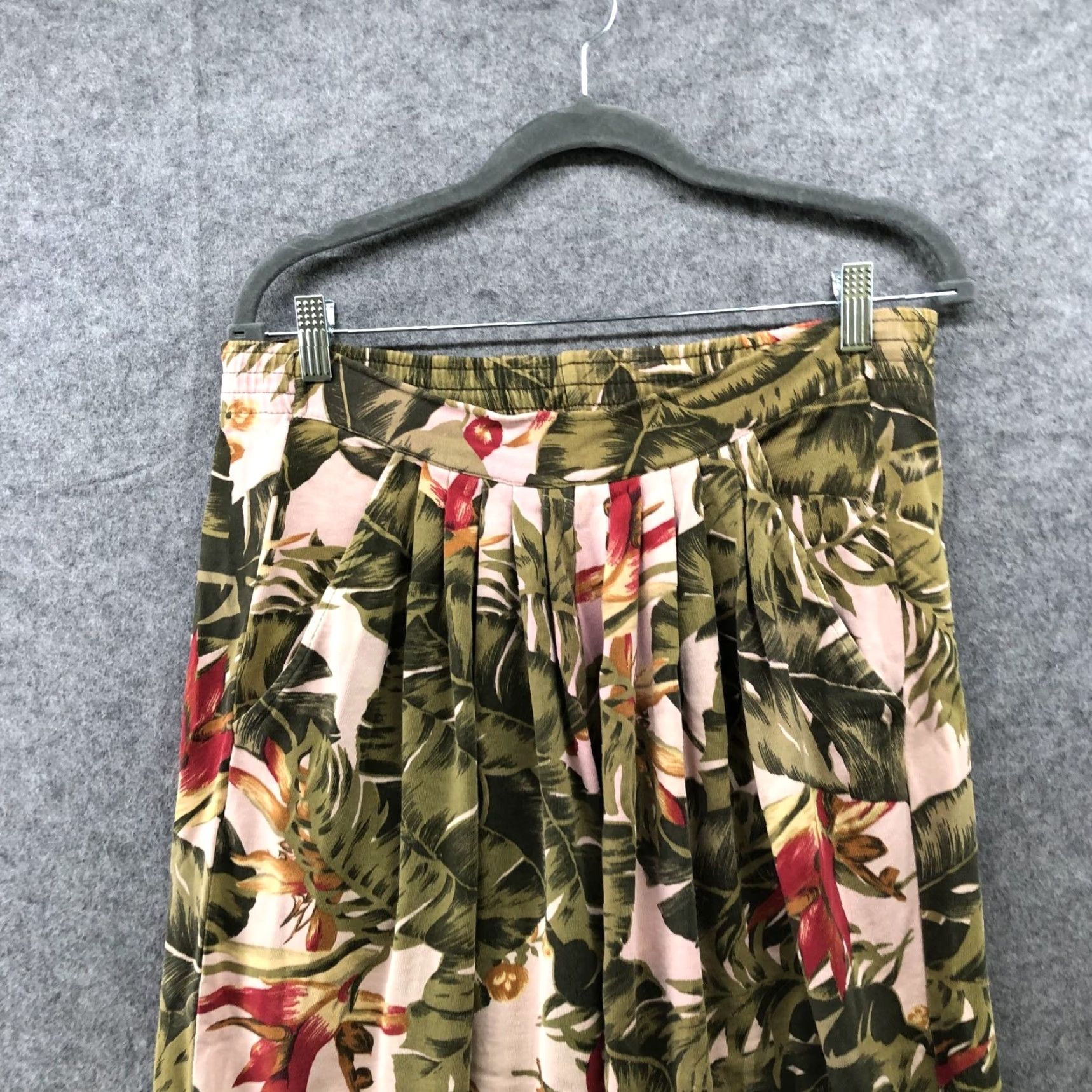 Liz Claiborne VINTAGE Liz Claiborne Pants Womens M High Waisted Pleated Crop Wide-Leg Casual Cropped Floral Hawaiian Tropical Knit Cotton Green Button? Size 32" / US 10 / IT 46 - 3 Thumbnail