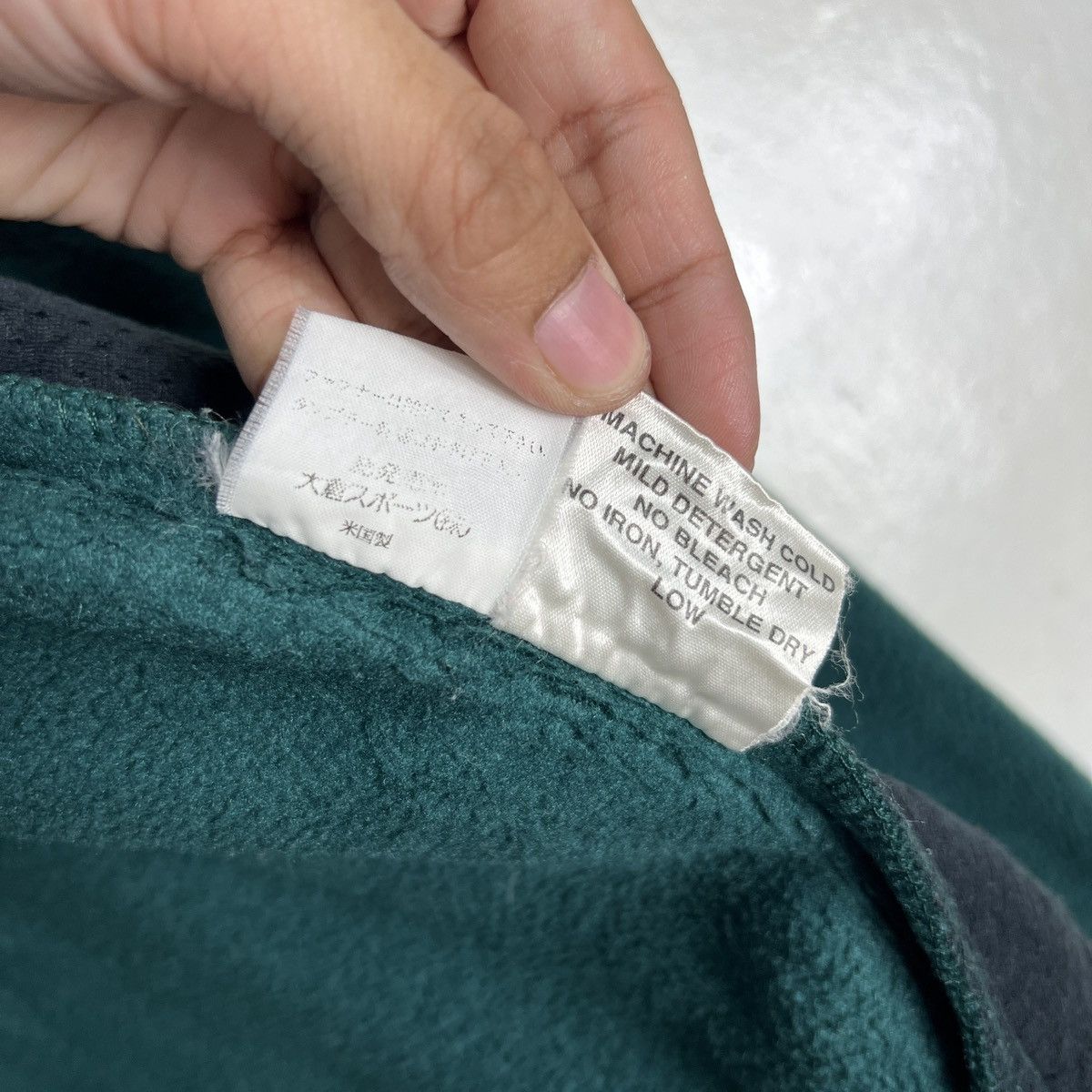 Sierra Designs × Vintage 🔥 VINTAGE SIERRA DESIGNS FLEECE MADE IN USA Size US L / EU 52-54 / 3 - 19 Thumbnail
