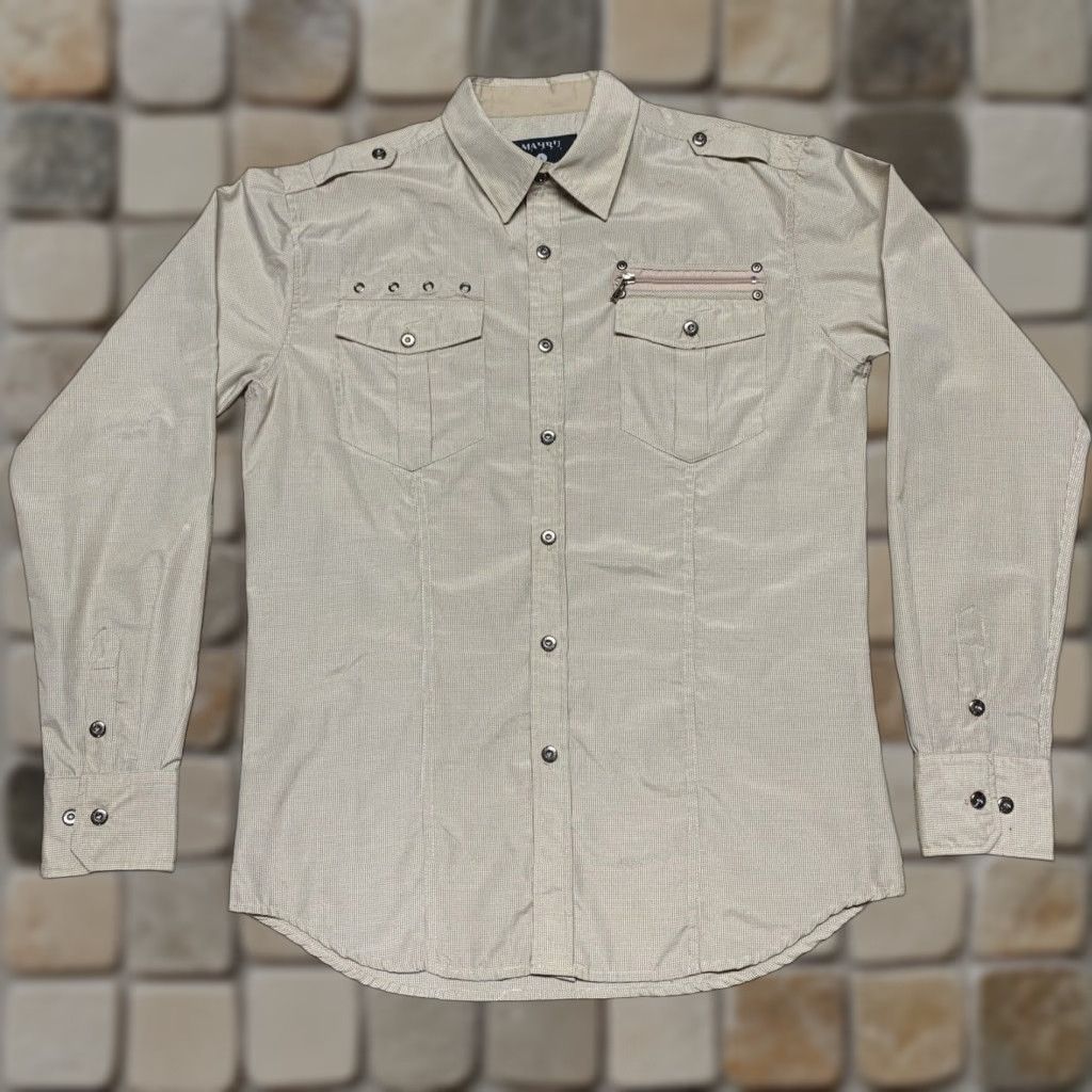 Vintage MAHRU Mens Long Sleeve Shirt Large Button-Down Light Brown Zipper Pocket Shirt Mens L Brown Button-Up 90s? Size US L / EU 52-54 / 3 - 1 Thumbnail