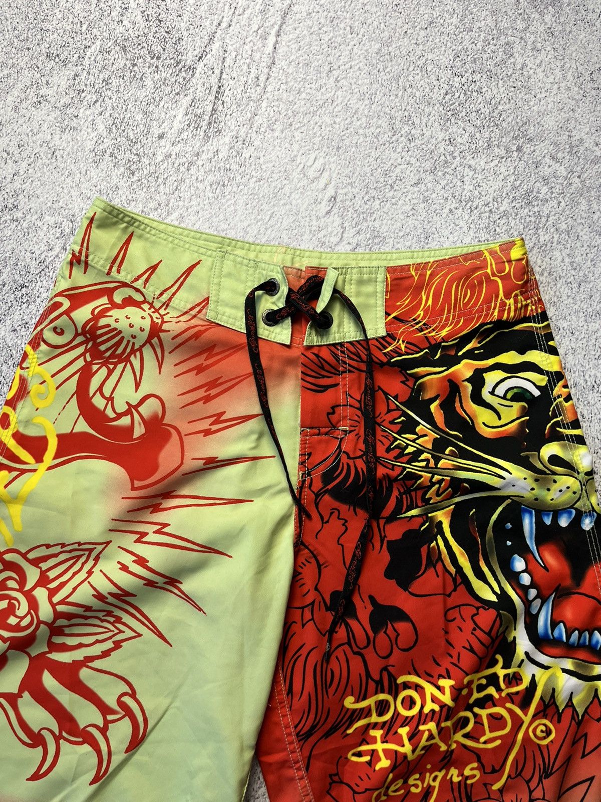 Christian Audigier Mens Vintage Ed Hardy Shorts Japanese brand streetwear Y2K Size US 31 - 6 Thumbnail