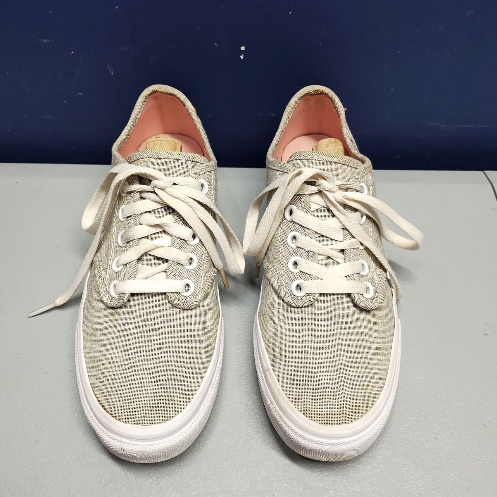Vans VANS off the Wall Ultracush Flats Sneakers Womens 7.5 Gray White Lace Up 721356 Size US 8 / IT 38 - 3 Thumbnail