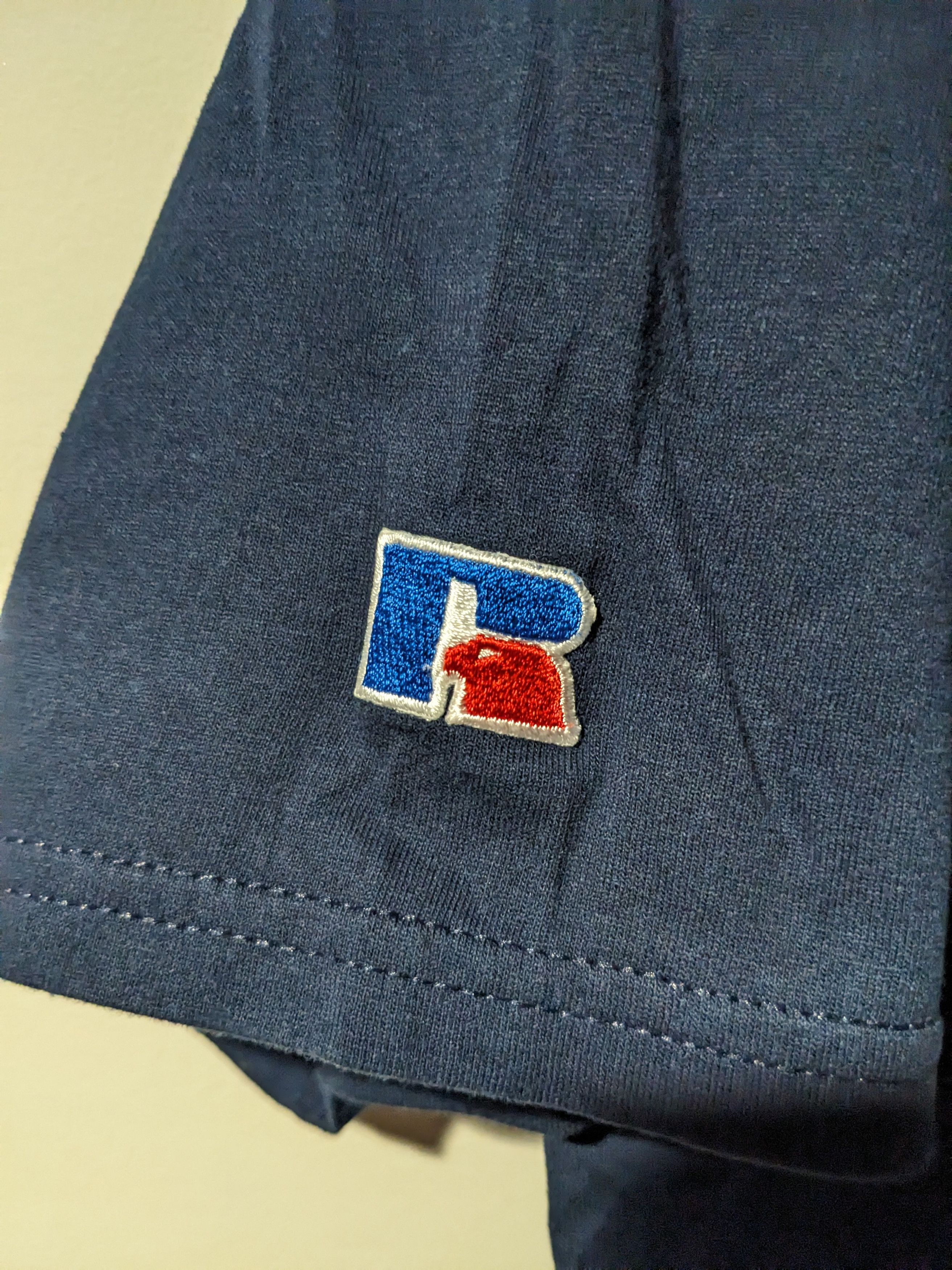 MLB × New York Yankees × Vintage Vintage 2000 New York Yankees MLB Baseball Russell T-Shirt Size US XL / EU 56 / 4 - 5 Thumbnail