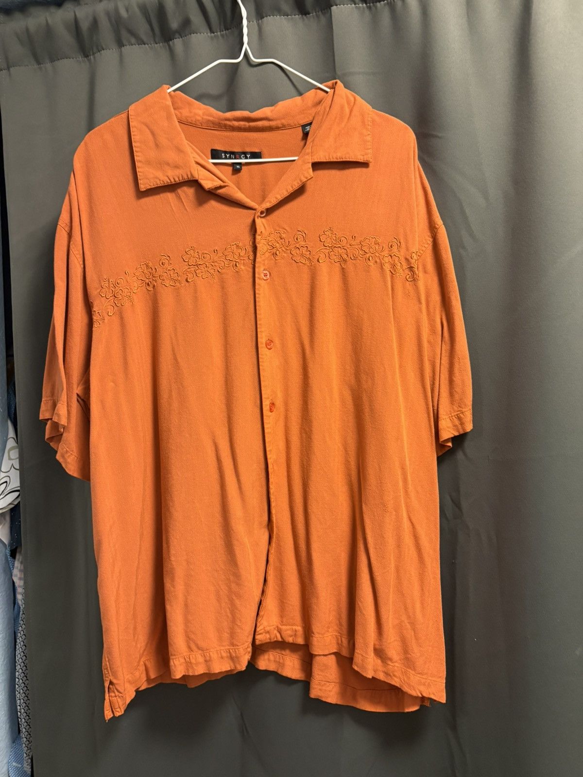 Other SYNRGY Orange Floral Woven Embroidered Button-Up Men's XL Size US XL / EU 56 / 4 - 3 Thumbnail