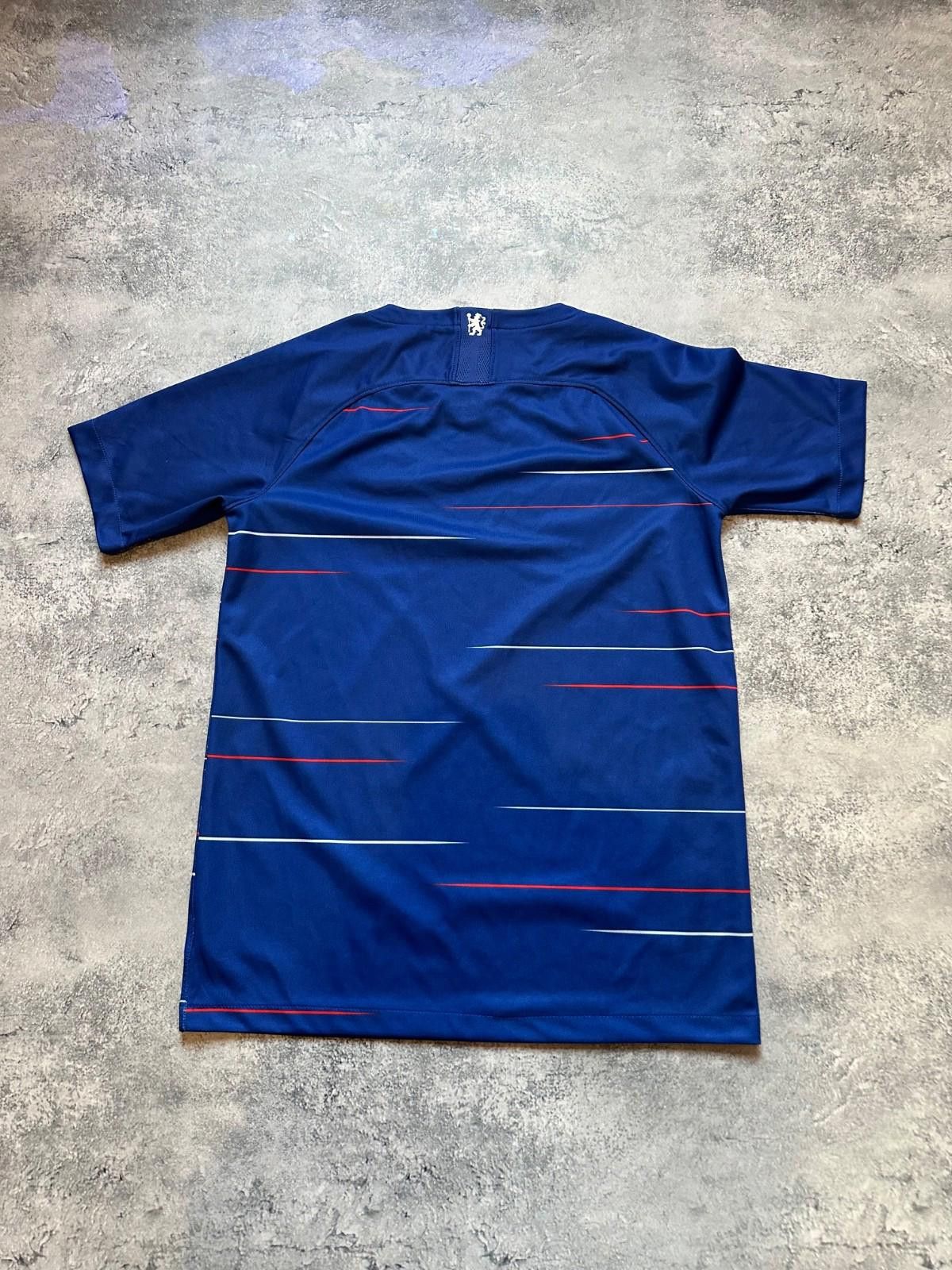 Nike CHELSEA 2018 2019 Home FOOTBALL SHIRT SOCCER JERSEY NIKE Size US XS / EU 42 / 0 - 6 Thumbnail