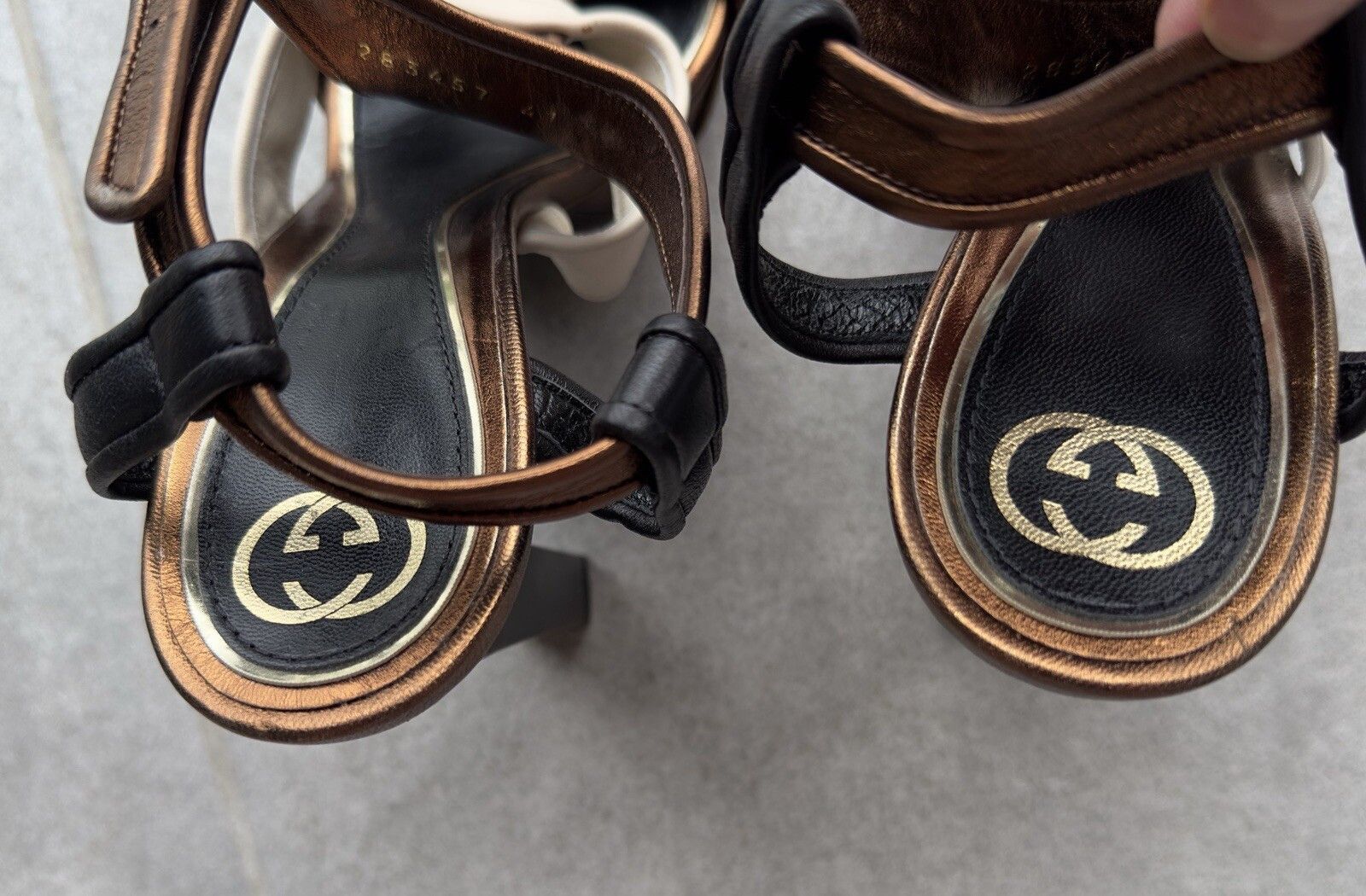 Gucci Gucci Hight Heel Gold Leather Platform Sandals Size 41 Size US 11 / IT 41 - 9 Thumbnail