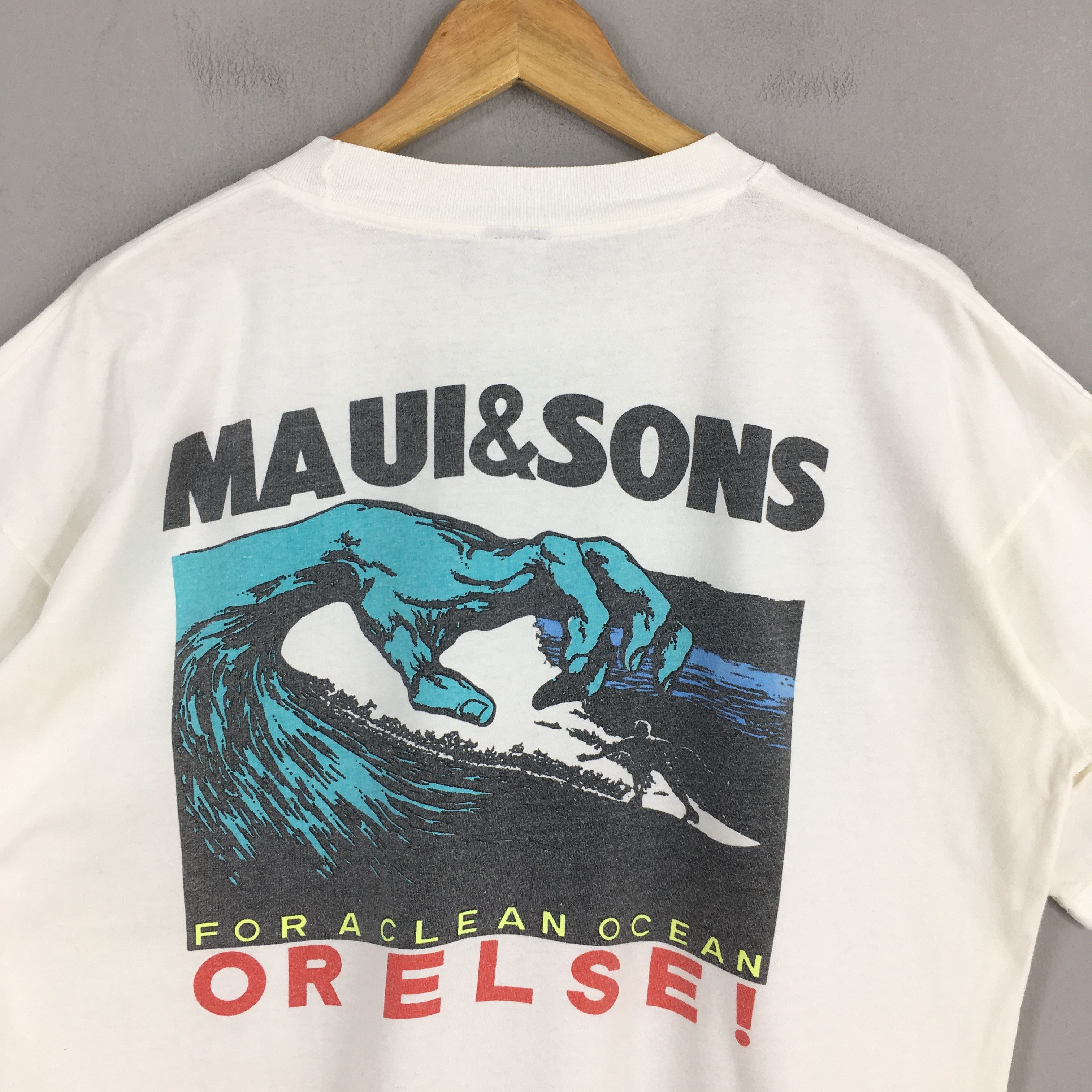 Maui and Sons × Vintage Vintage 90's Maui & Sons Beach Wear Surfing T shirt XLarge Size US XL / EU 56 / 4 - 2 Thumbnail