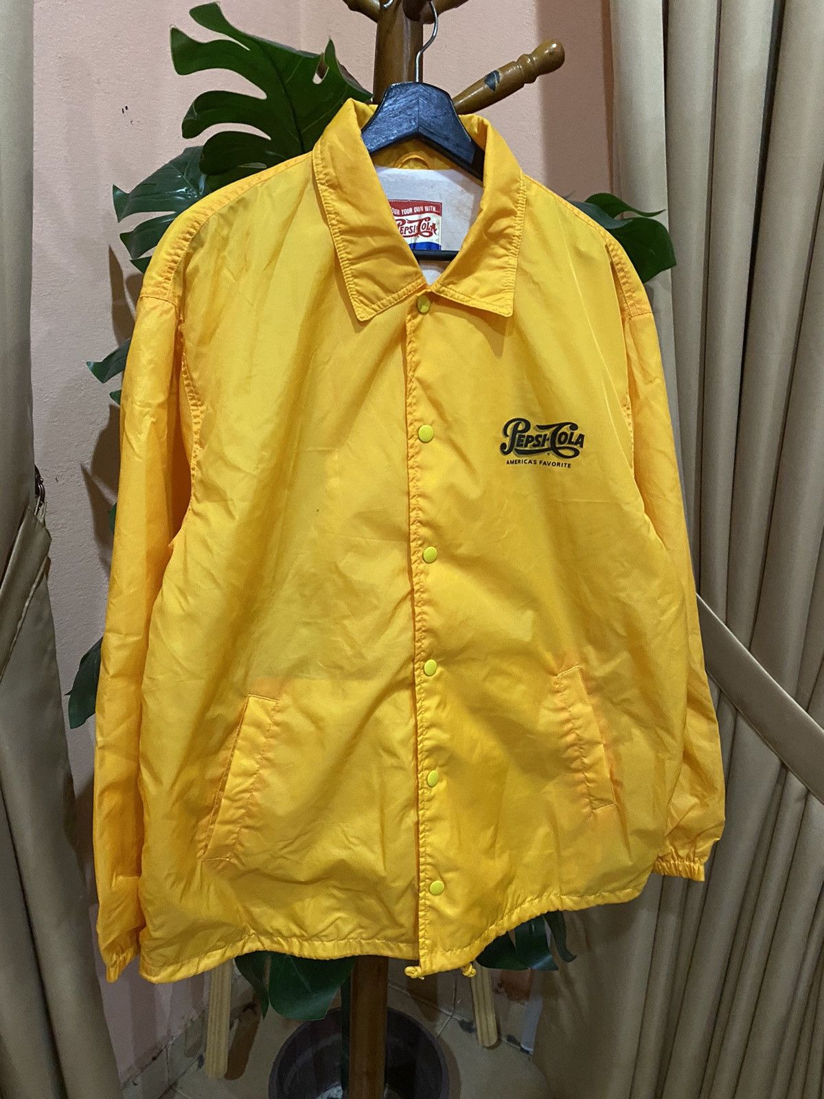 Coca Cola Vintage Pepsi-Cola Yellow Coach Jacket Soft Drink Promo Size US L / EU 52-54 / 3 - 3 Thumbnail