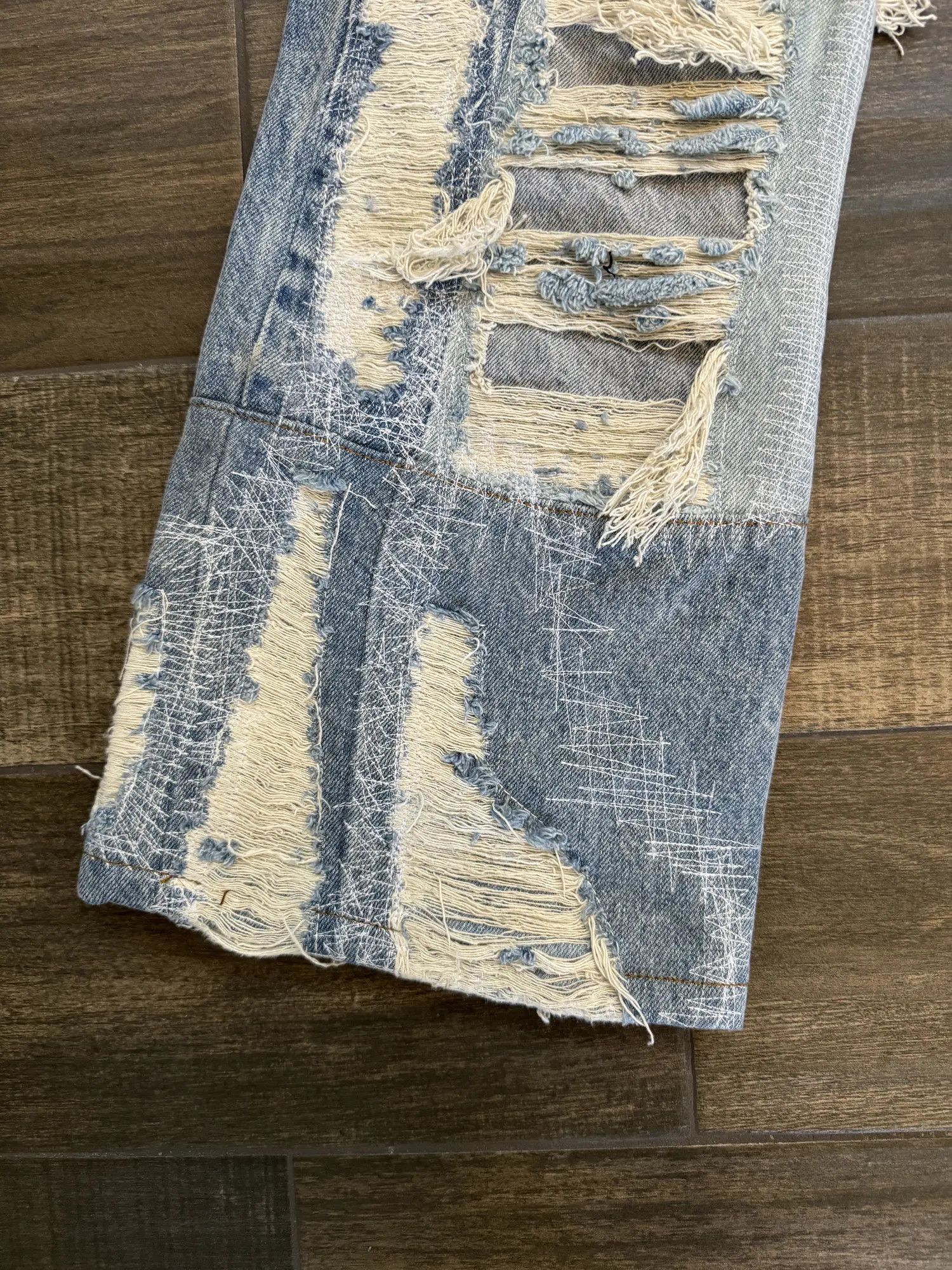 Who Decides War Coliseum Fusion Stained Glass Cathedral Distressed Denim Size US 34 / EU 50 - 12 Thumbnail