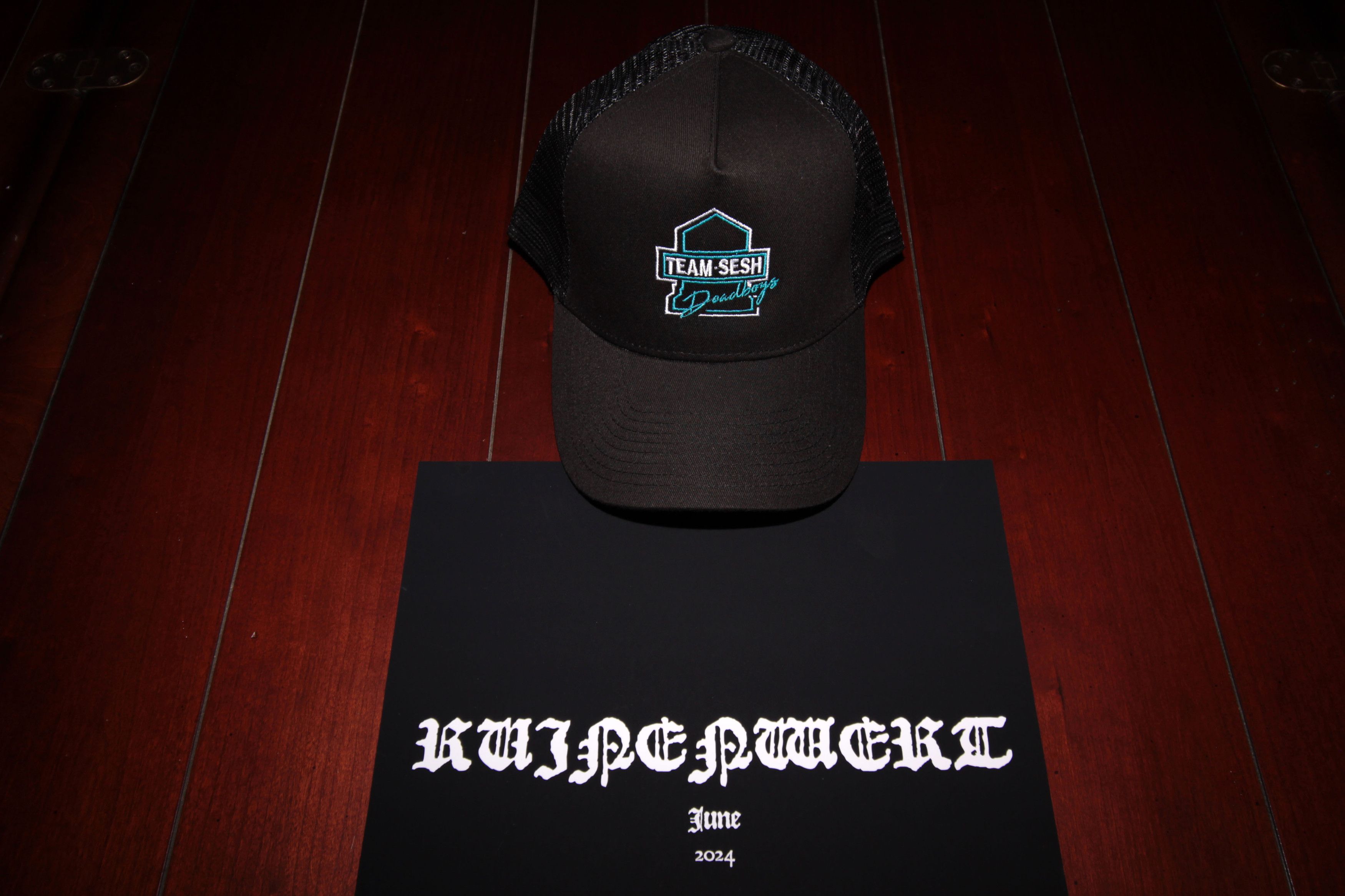 Bones × TeamSESH TeamSESH 'DeadBoys' Embroidered Trucker Hat Size ONE SIZE - 8 Thumbnail