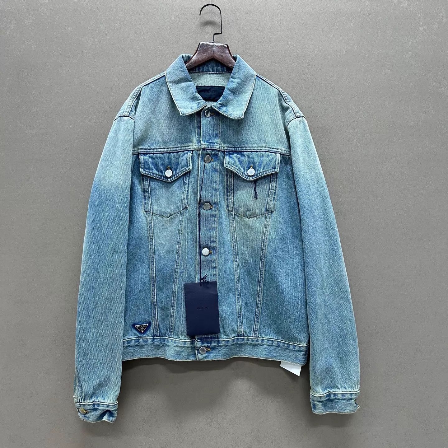 Prada PRADA Logo Long Sleeve Single Button Denim XL NWT Size XL / US 12-14 / IT 48-50 - 1 Thumbnail