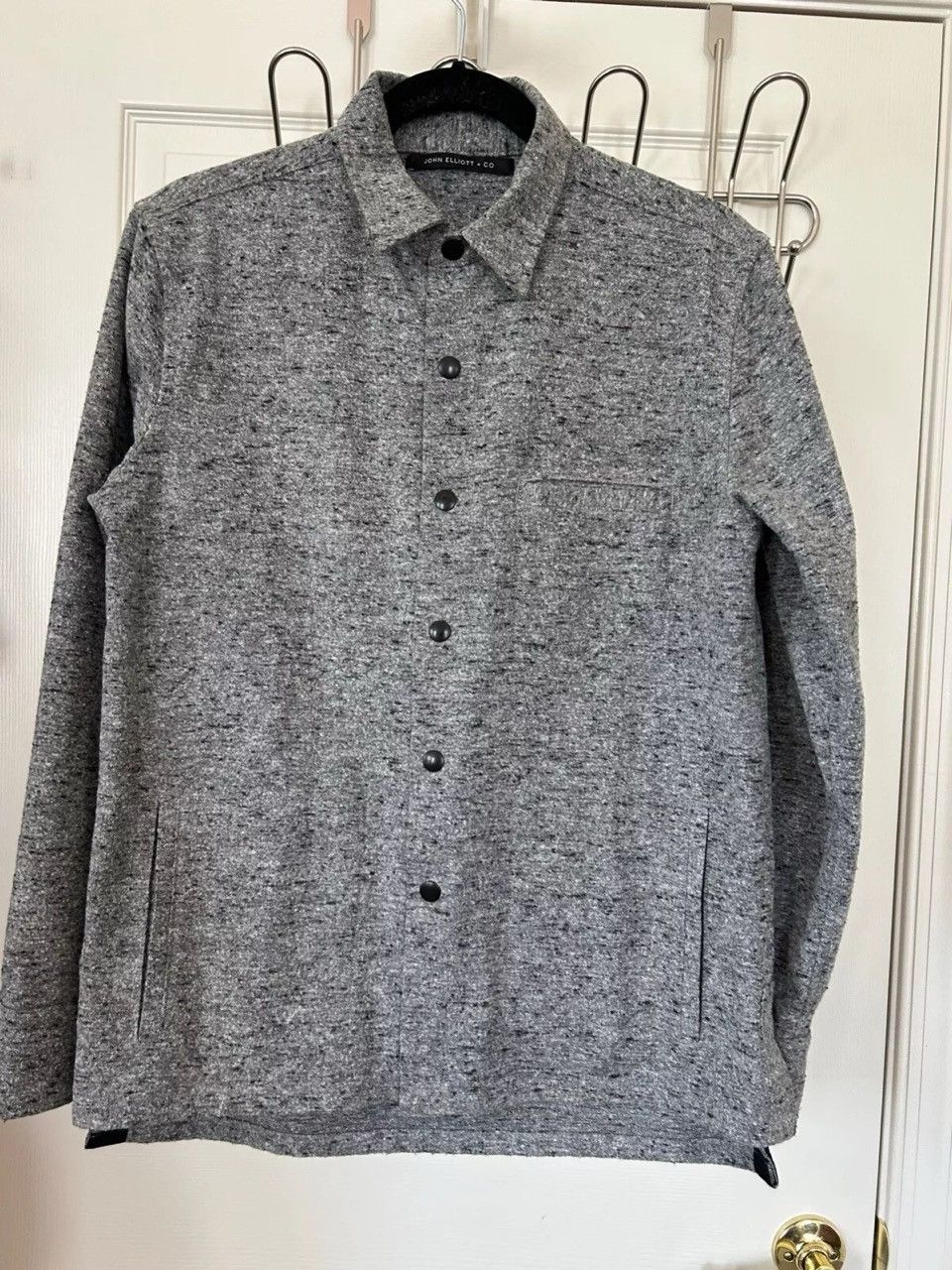 John Elliott John Elliott + Co Snap Overshirt size 2 Size US M / EU 48-50 / 2 - 1 Thumbnail