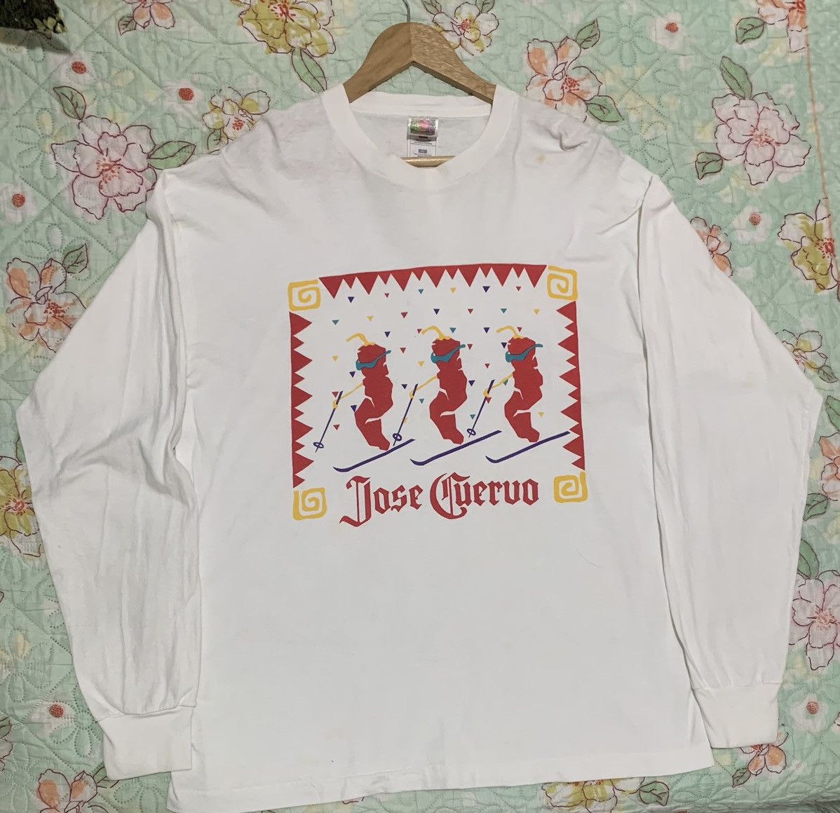 Vintage Vintage 90s Jose Cuervo Art Graphic Tee Shirt Size US XL / EU 56 / 4 - 1 Thumbnail