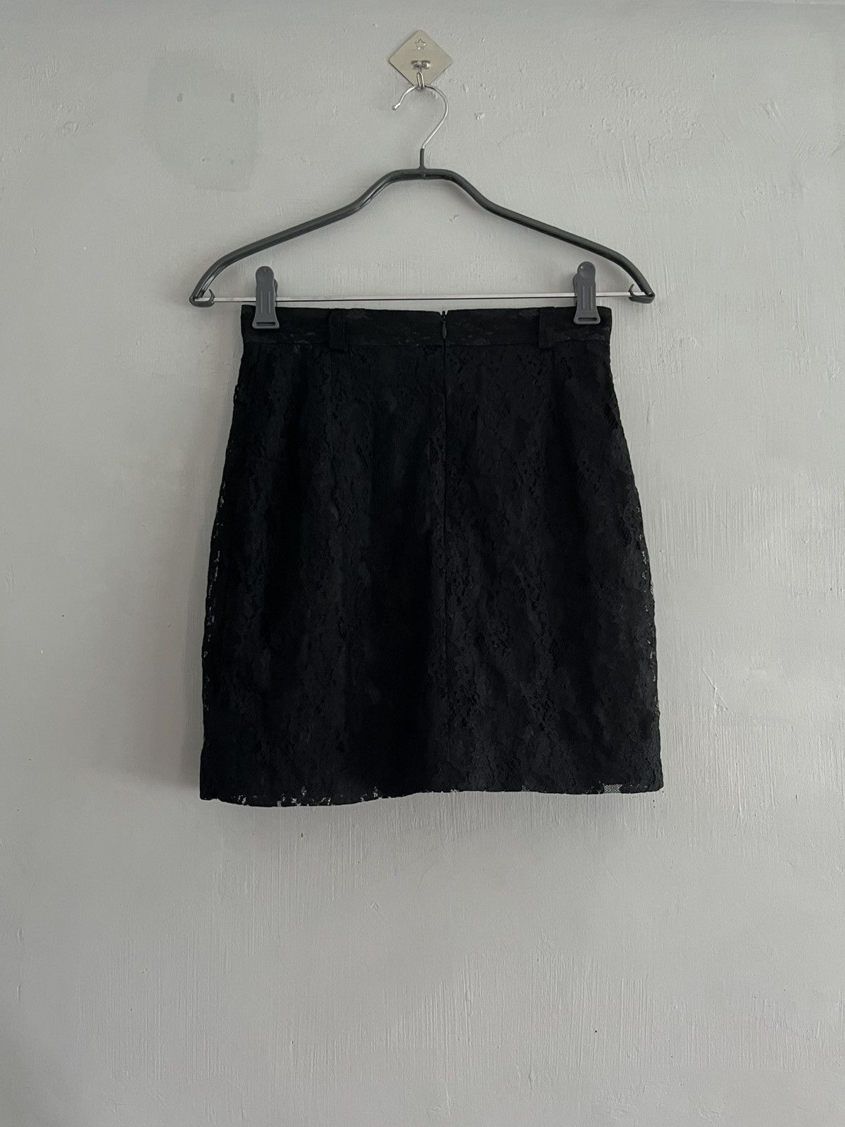 Dolce & Gabbana Dolce and Gabbana Lace Panel Mini Skirt Size 26" / US 2 / IT 38 - 3 Thumbnail
