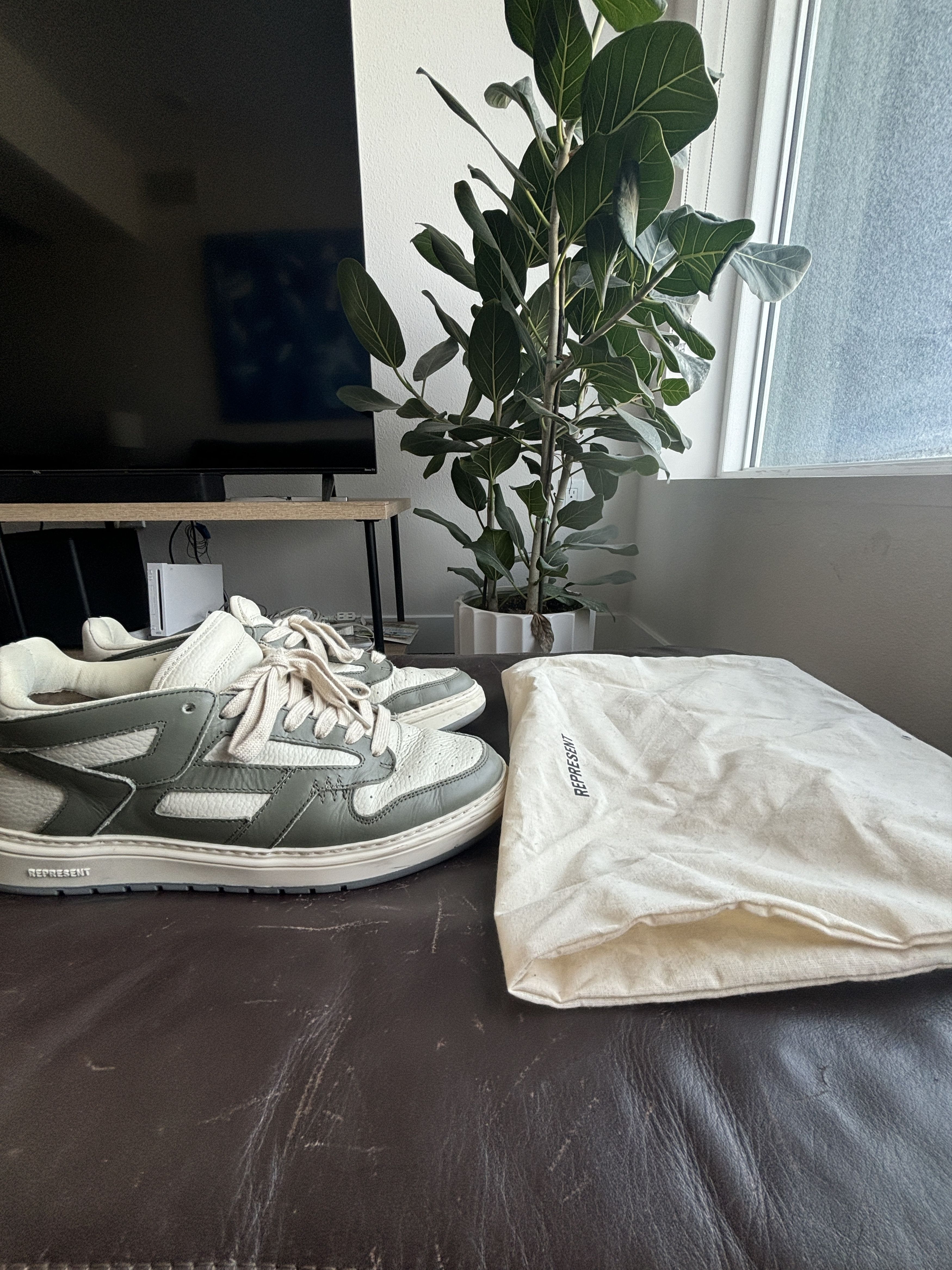 Represent Clo. Represent Reptor Low Size US 11 / EU 44 - 7 Thumbnail