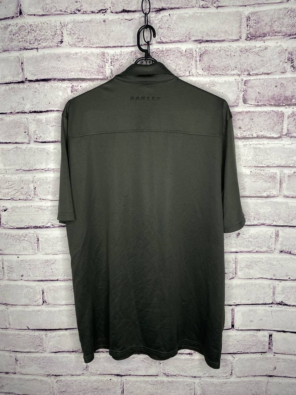 Oakley MENS Vintage Polos Oakley Outdoor life size XL Size US XL / EU 56 / 4 - 3 Thumbnail