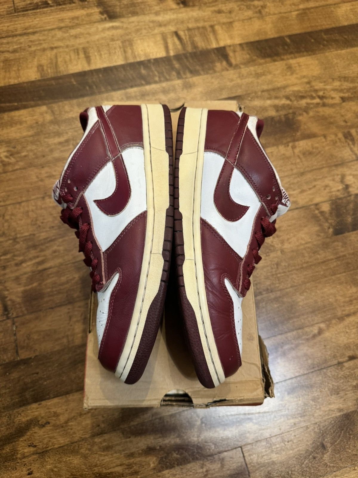 Vintage Vintage 1999 Nike Dunk Low White Team Red 9 Size US 9 / EU 42 - 6 Thumbnail