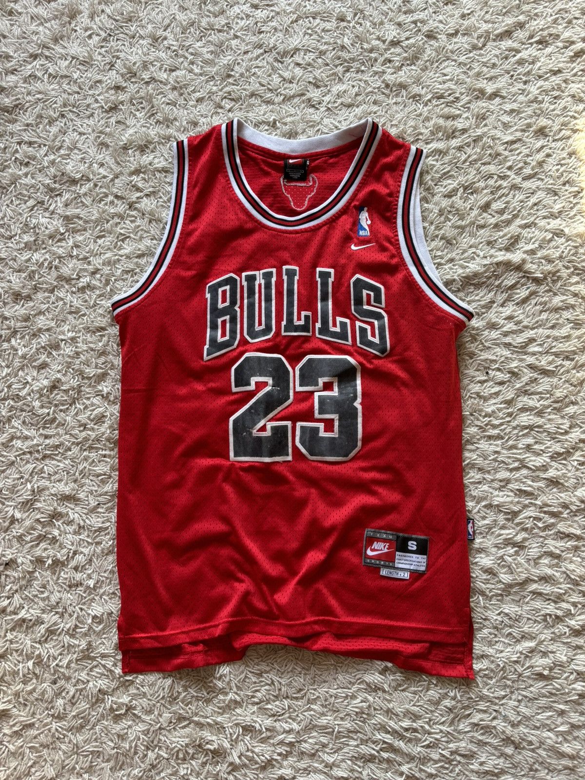 NBA × Nike × Vintage Vintage Streetwear Basketball Jersey Chicago Bulls Jordan 23 Size US S / EU 44-46 / 1 - 2 Thumbnail