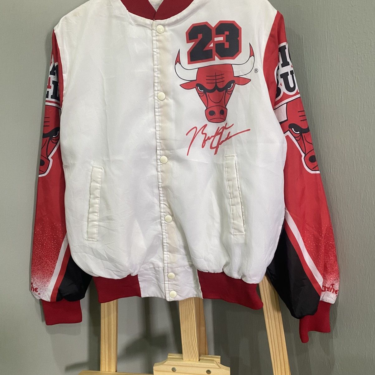 Chalk Line VTG 90s Michael Jordan Chicago Bulls Chalk Line Fanimation Size US S / EU 44-46 / 1 - 5 Thumbnail