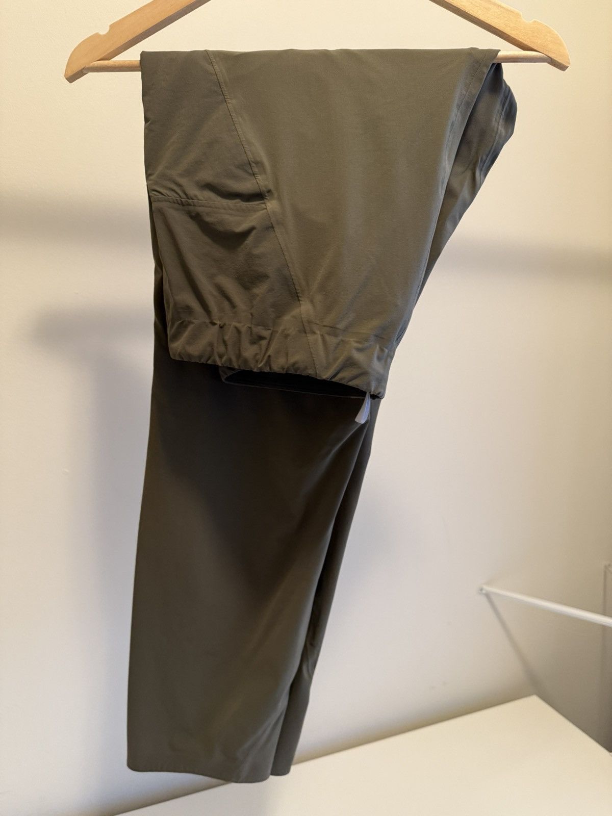 Veilance Secant Comp Track Pant in Olive Size US 32 / EU 48 - 2 Thumbnail
