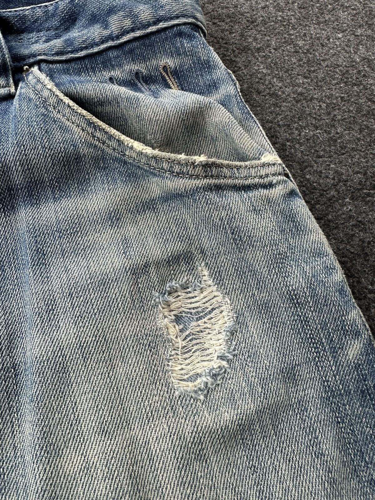 Diesel Vintage Diesel Industries Faded Wash Denim Size 31 D100 Size US 31 - 10 Thumbnail