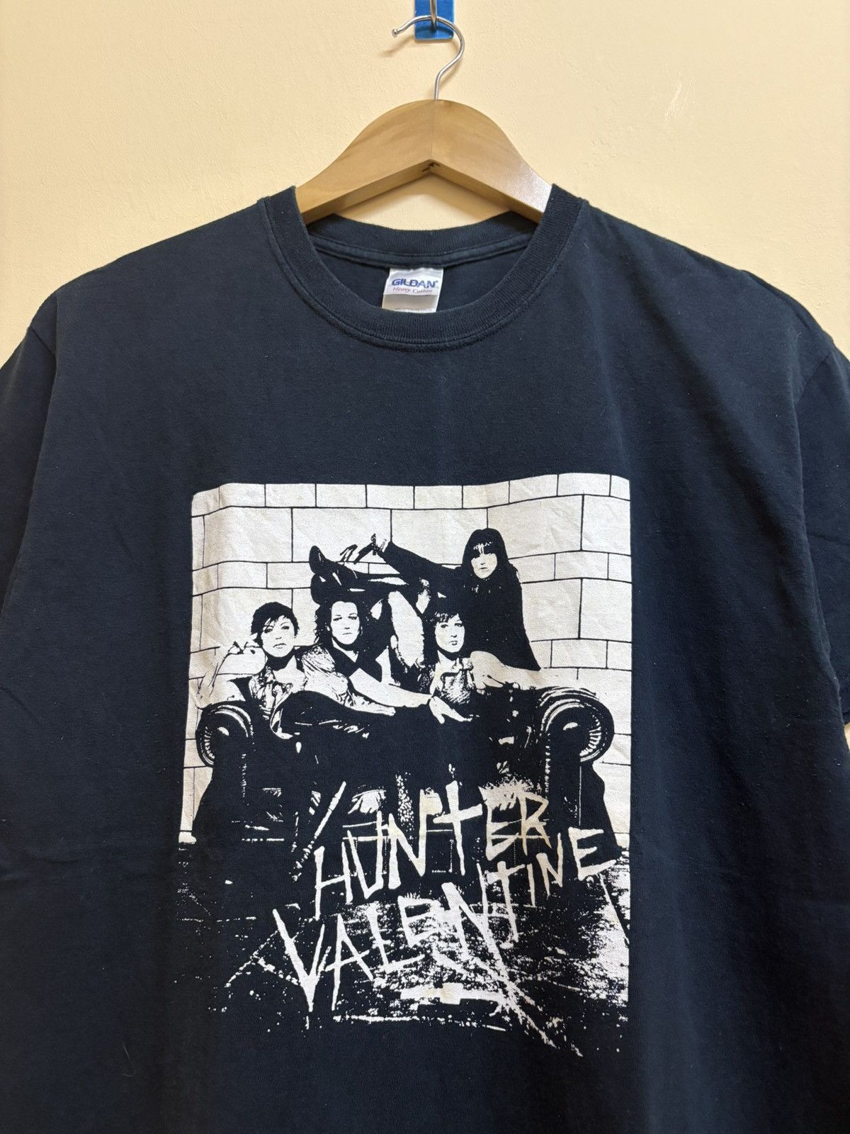 Band Tees Vintage Y2k Hunter Valentine Line Up Band Rock T-Shirt Size US M / EU 48-50 / 2 - 2 Thumbnail