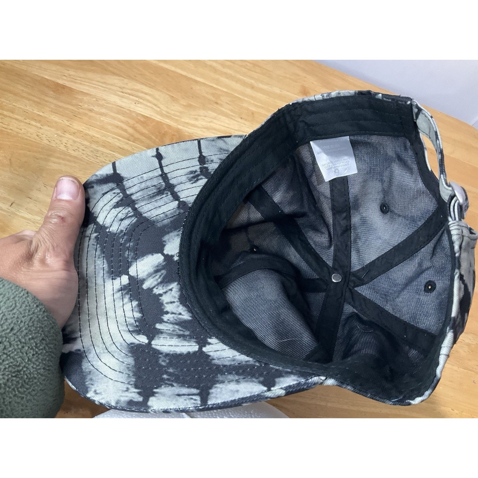 Other NWT No Boundaries Men's Black Gray Tie Dye Baseball Cap hat Size ONE SIZE - 5 Thumbnail