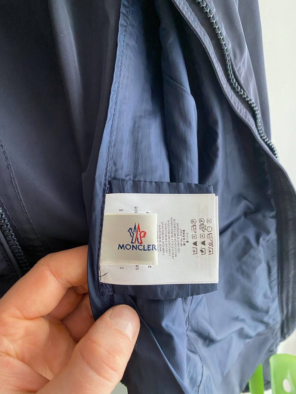 Moncler Moncler Axelle Giubbotto Women's Light Jacket, Size 1 / S Size S / US 4 / IT 40 - 21 Thumbnail