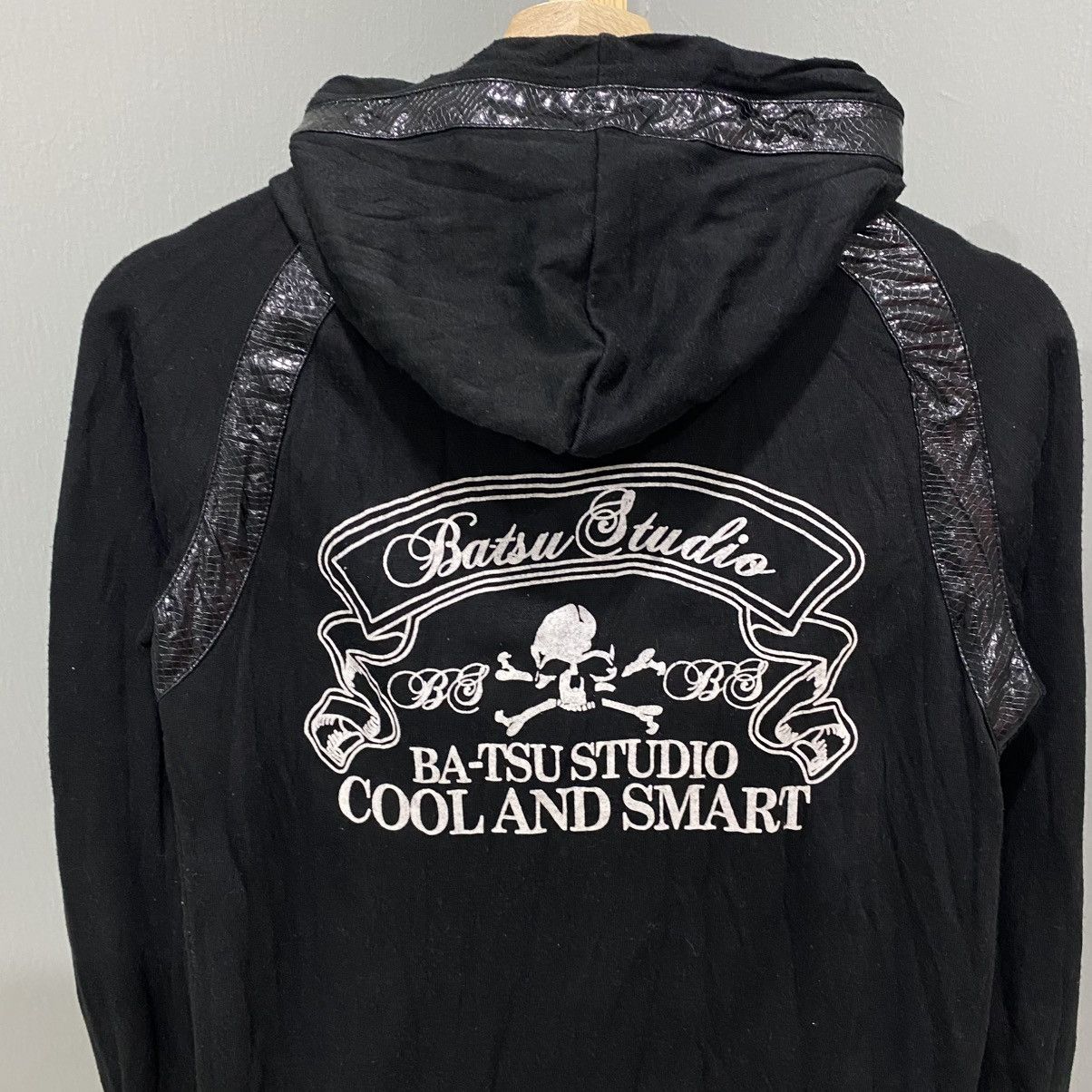 Hysteric Glamour Vintage Ba-Tsu Studio Skull Crossbones Punk Hoodie Japan Y2K Size US S / EU 44-46 / 1 - 12 Thumbnail