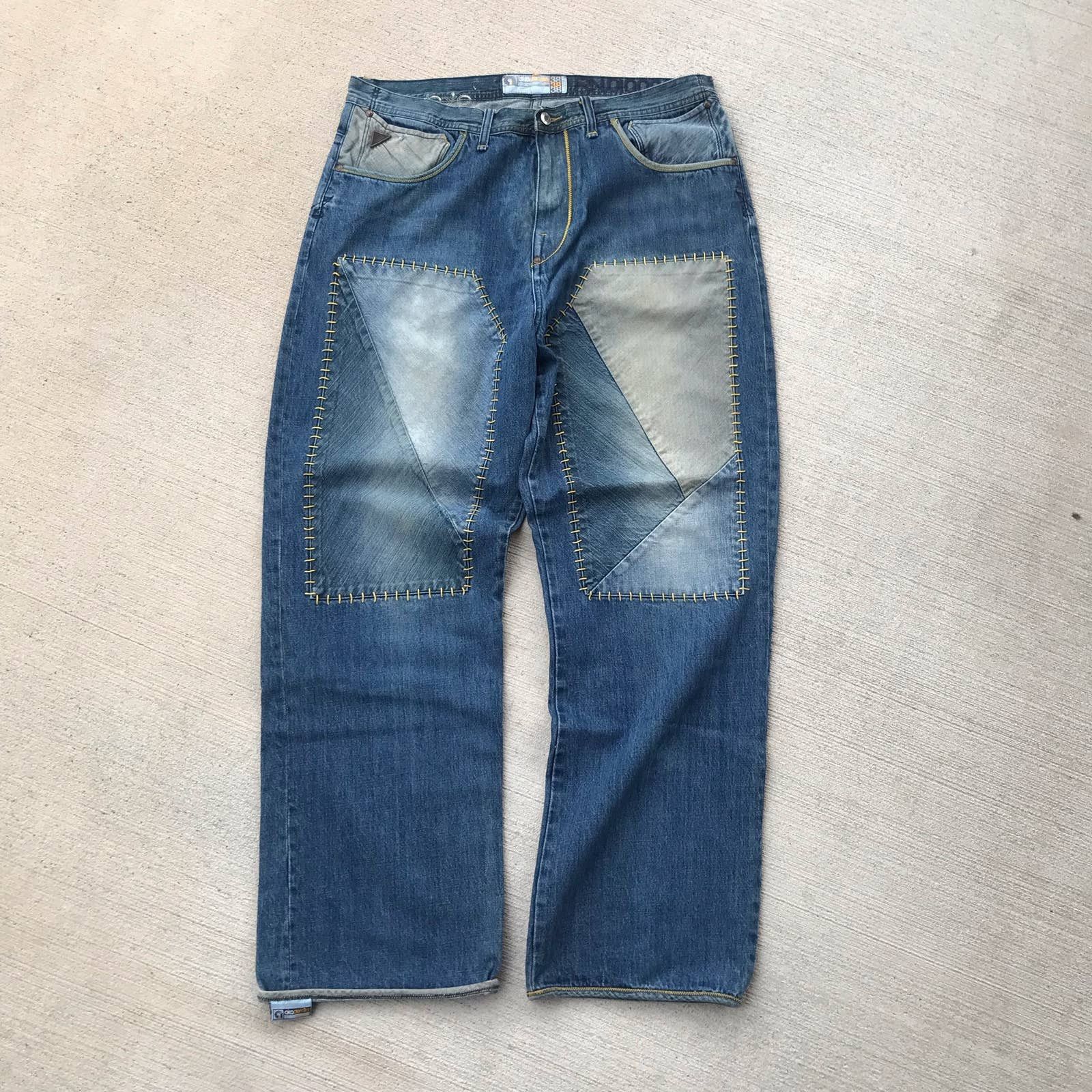 Akademiks 00’s Akademiks Patched Baggy Denim Jeans | Grailed