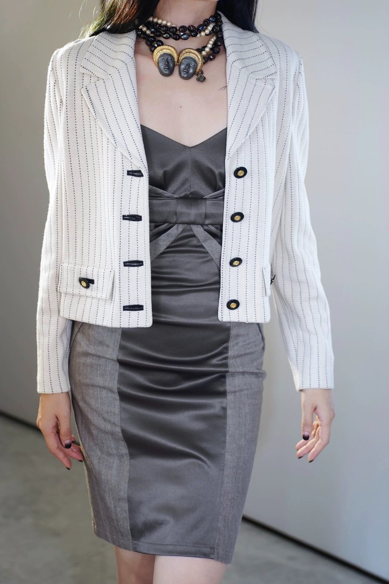 St. John St.John Vtg Knit Ivory Stripe Blazer Women's S-M Size M / US 6-8 / IT 42-44 - 3 Thumbnail