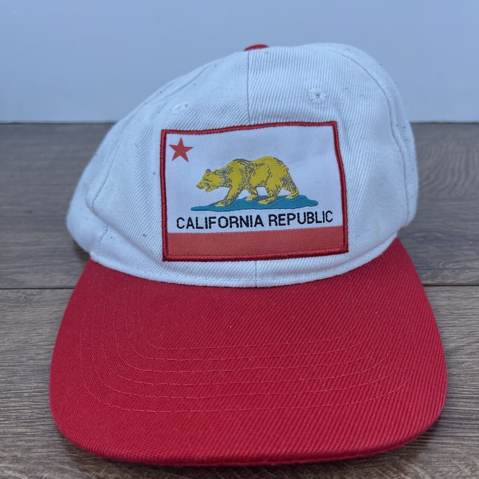 Other California Republic Hat California Adjustable Hat White Hat Size ONE SIZE - 2 Thumbnail
