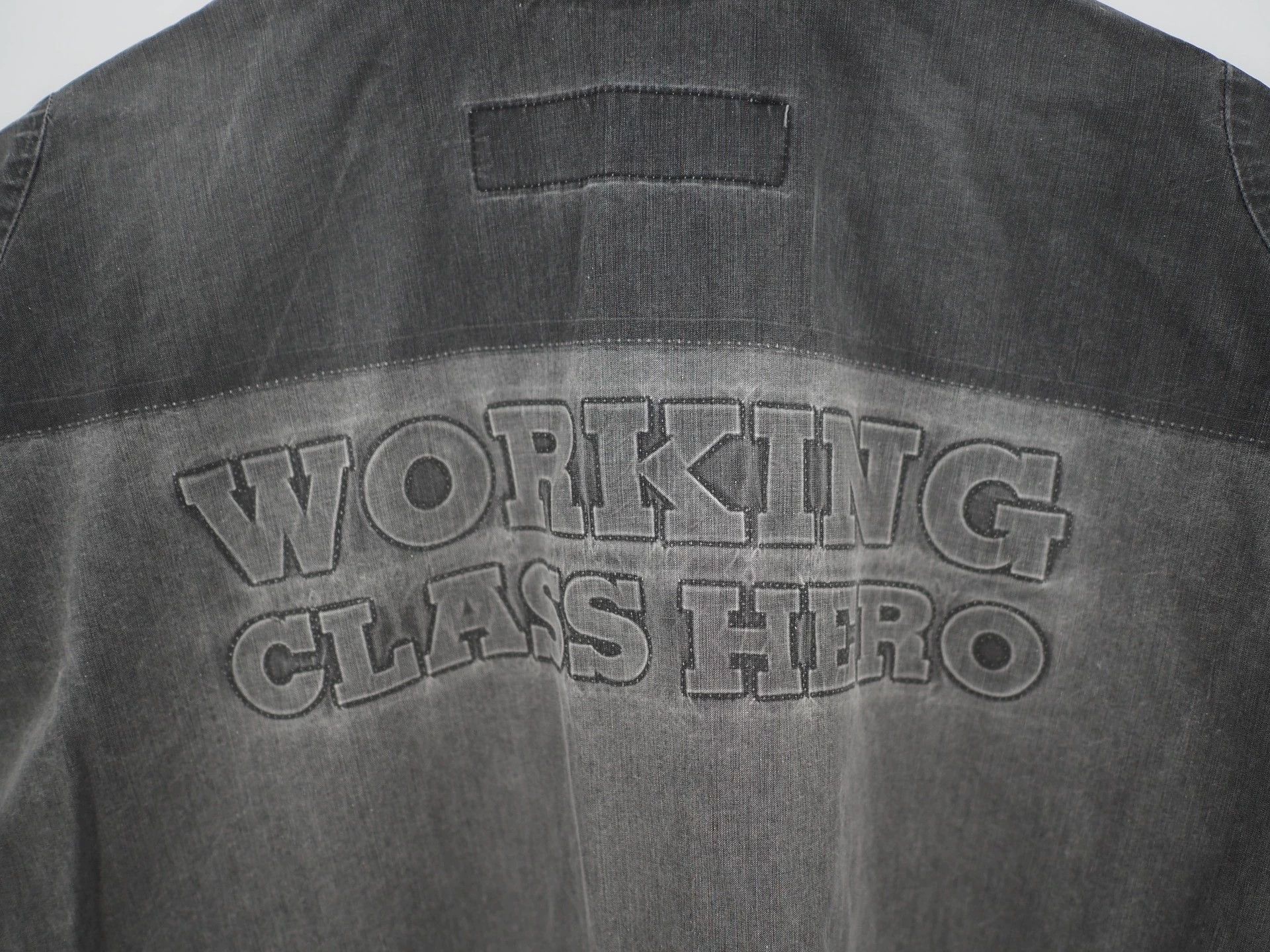 Undercover SS99 UNDERCOVER runway-style faded work shirt Size US L / EU 52-54 / 3 - 4 Thumbnail