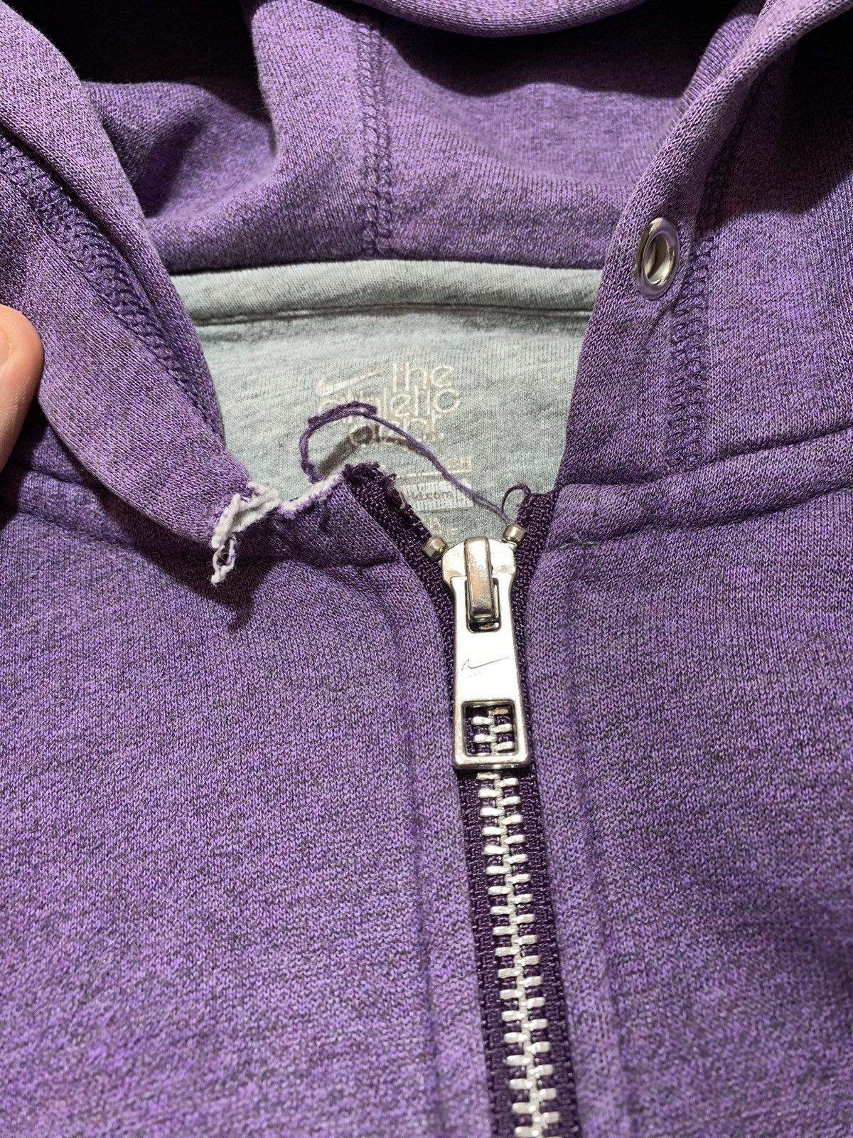 Nike × Vintage Vintage Y2K Nike small swoosh zip hoodie streetwear size S Size S / US 4 / IT 40 - 9 Thumbnail