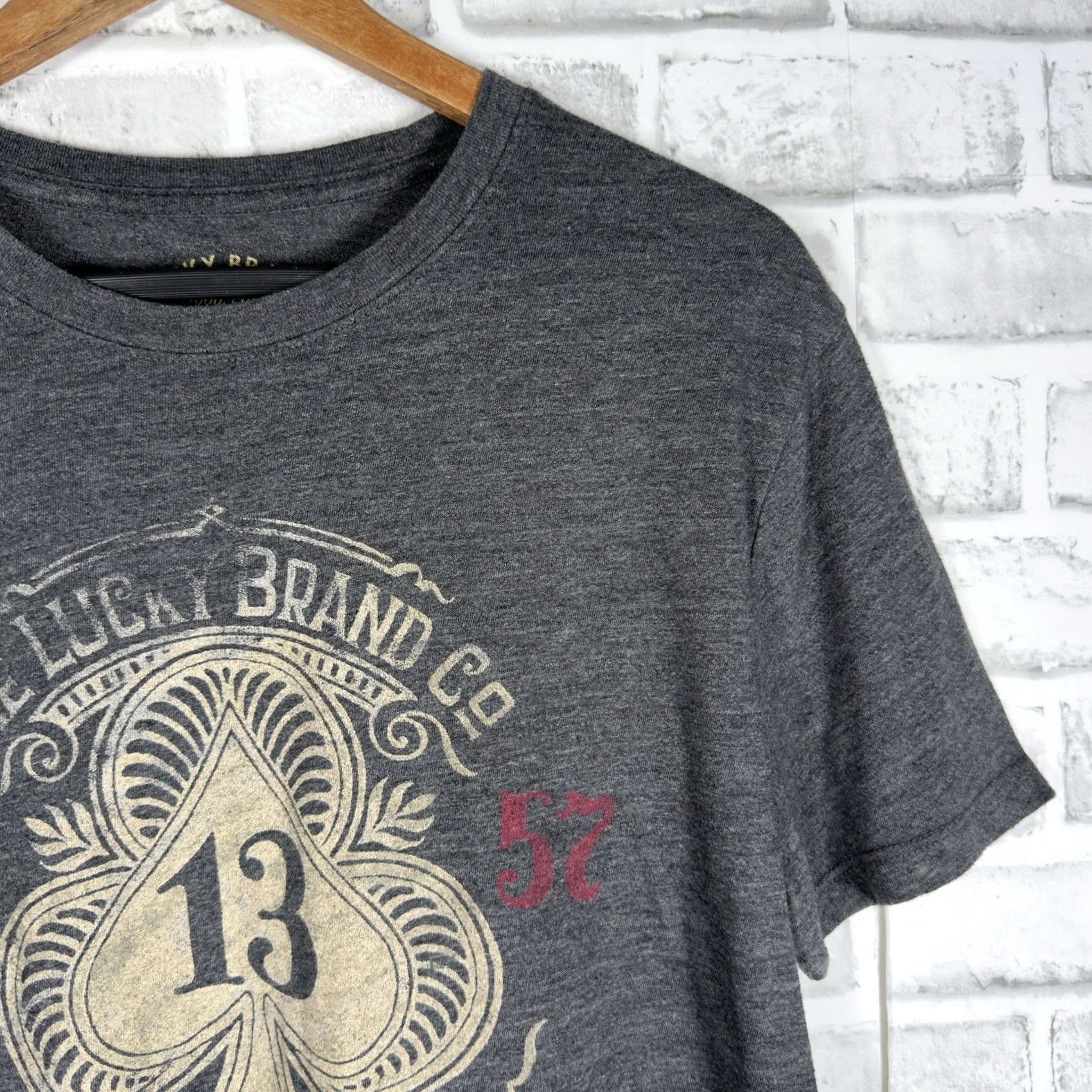 Lucky Brand Lucky Brand Gray Casual Graphic Tee Mens M Shirt Size US M / EU 48-50 / 2 - 2 Thumbnail