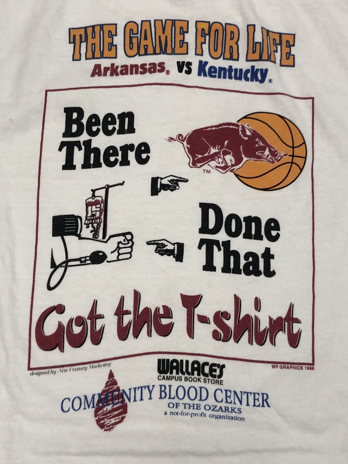 Hanes × Vintage 1998 Arkansas vs Kentucky Basketball Blood Drive Tee Size US L / EU 52-54 / 3 - 3 Thumbnail